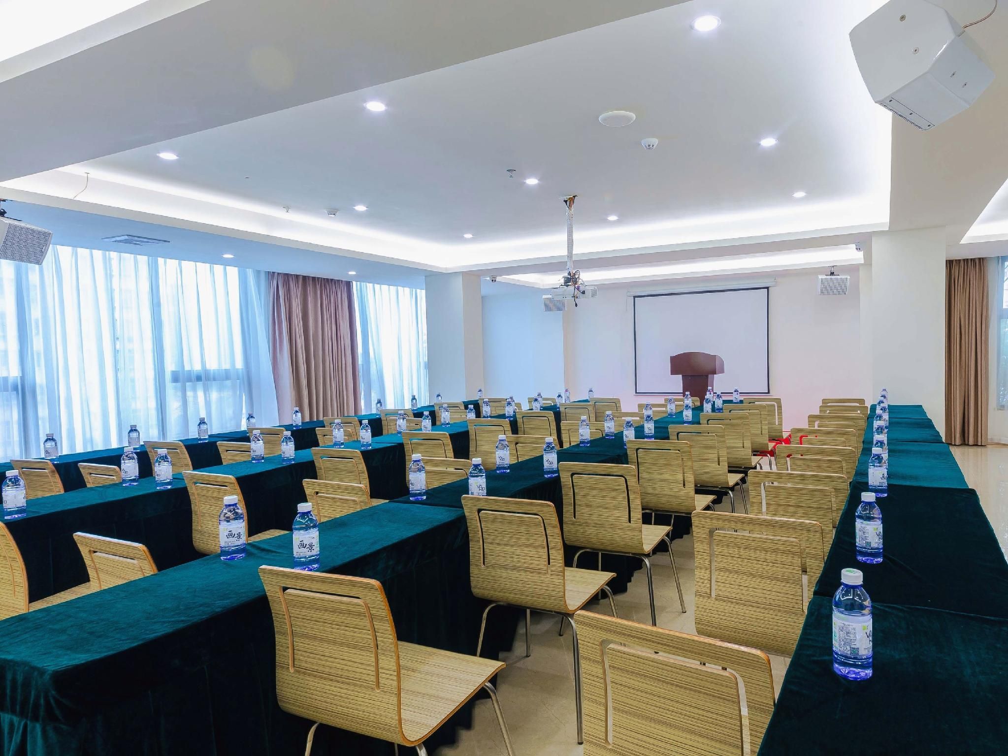 meeting room / ballrooms