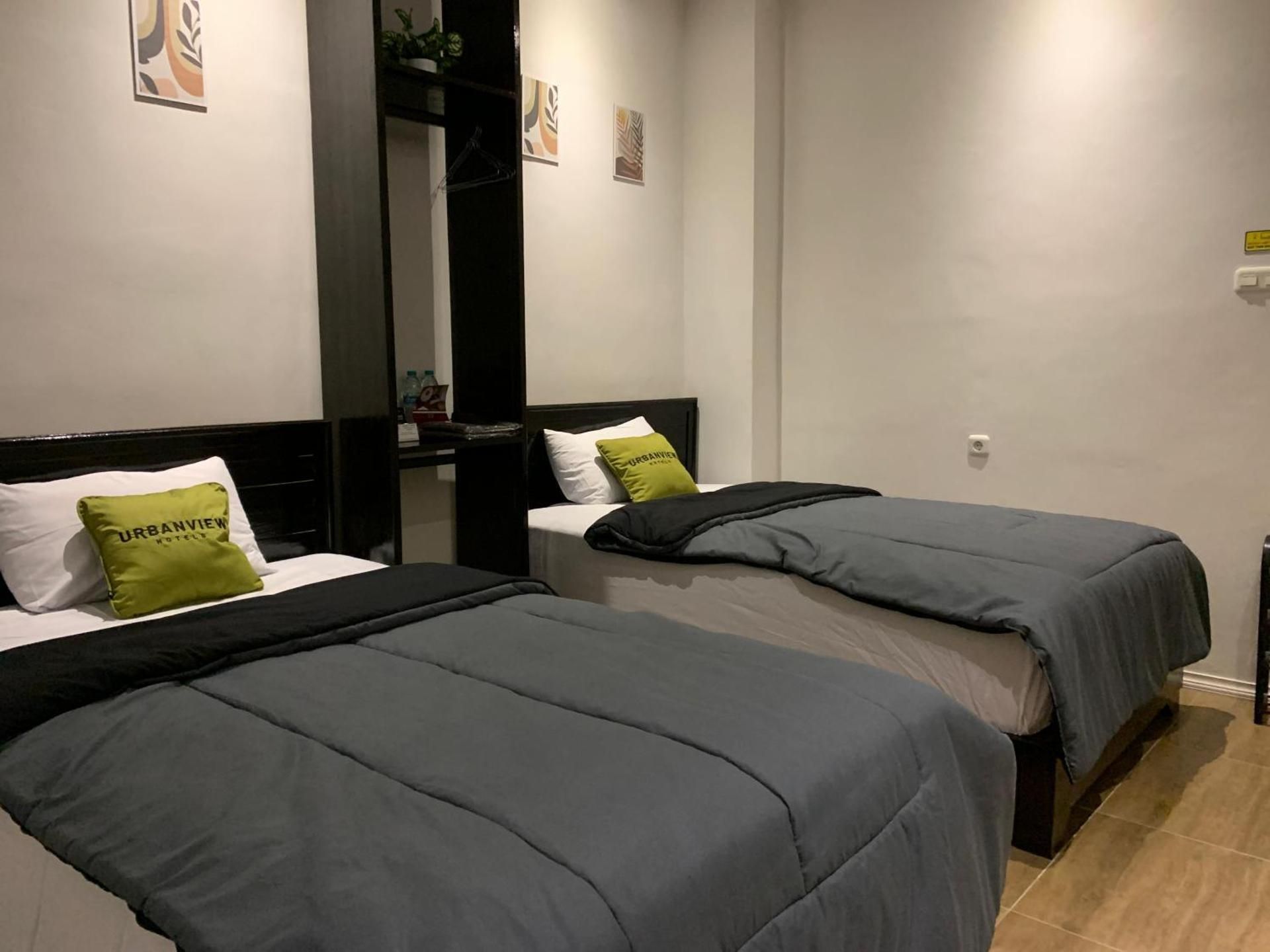 Urbanview House of IKIGAI Deluxe Twin Room