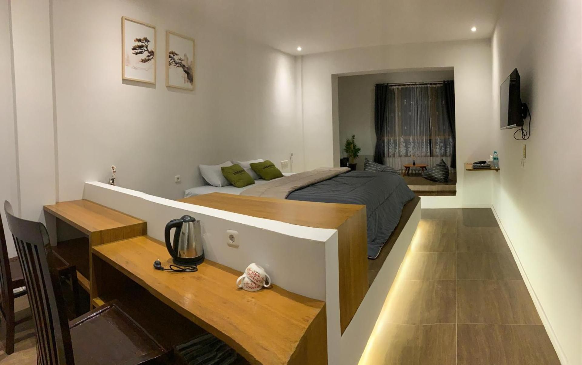 Executive Room