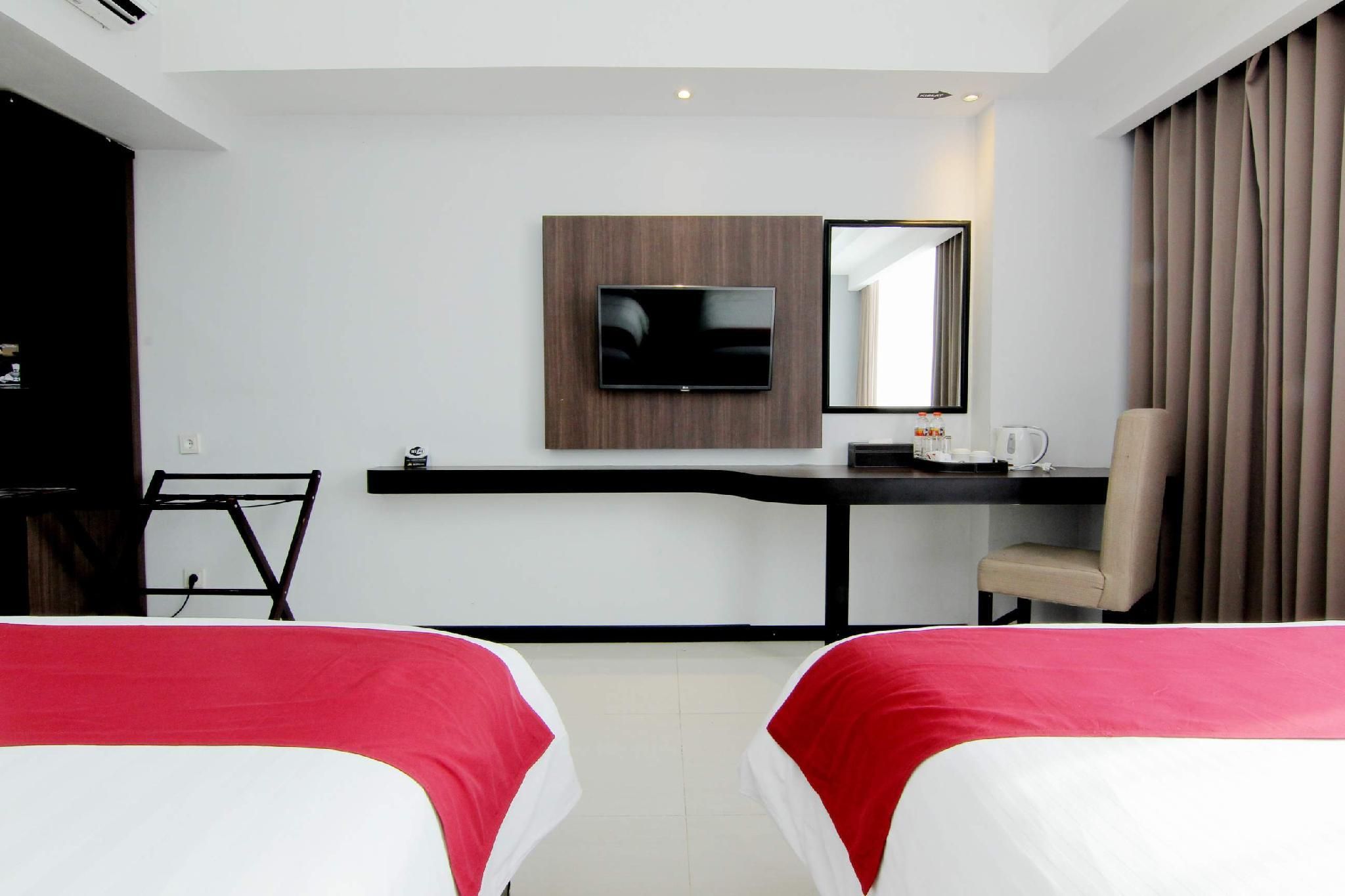 The Sun Hotel Madiun Superior Twin 2