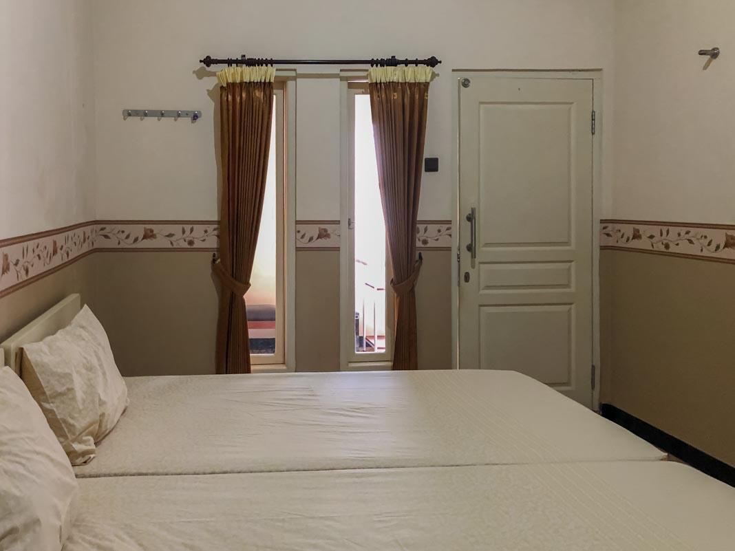 RedDoorz Syariah near Pasar Sleko Madiun  RedDoorz Room 3