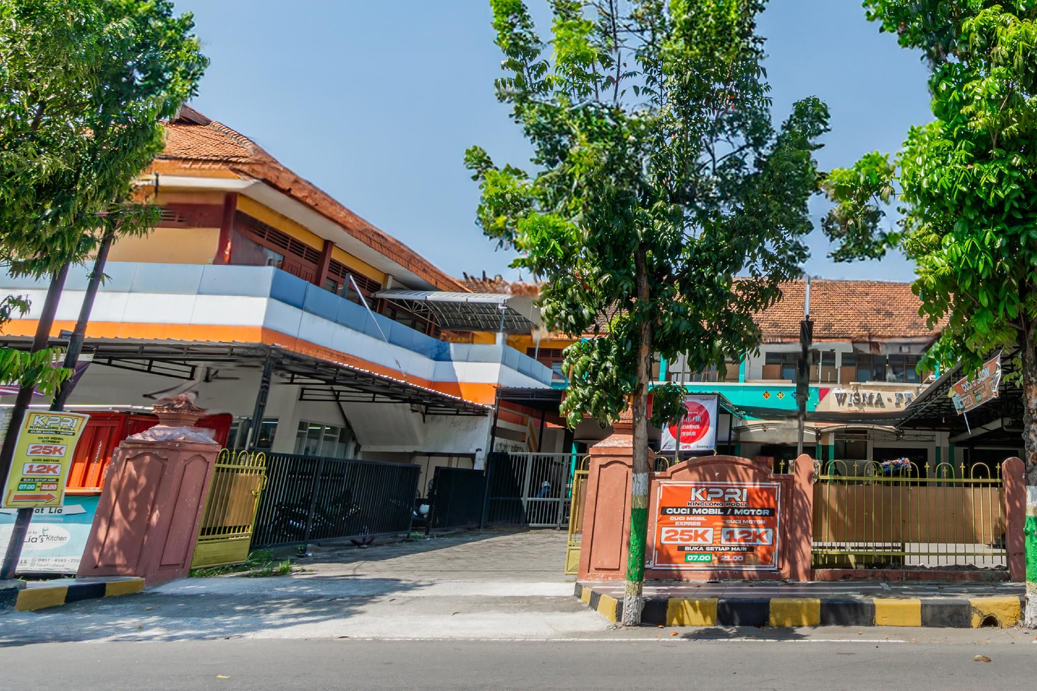 Hotel O Central Madiun Near Stasiun Kota Madiun