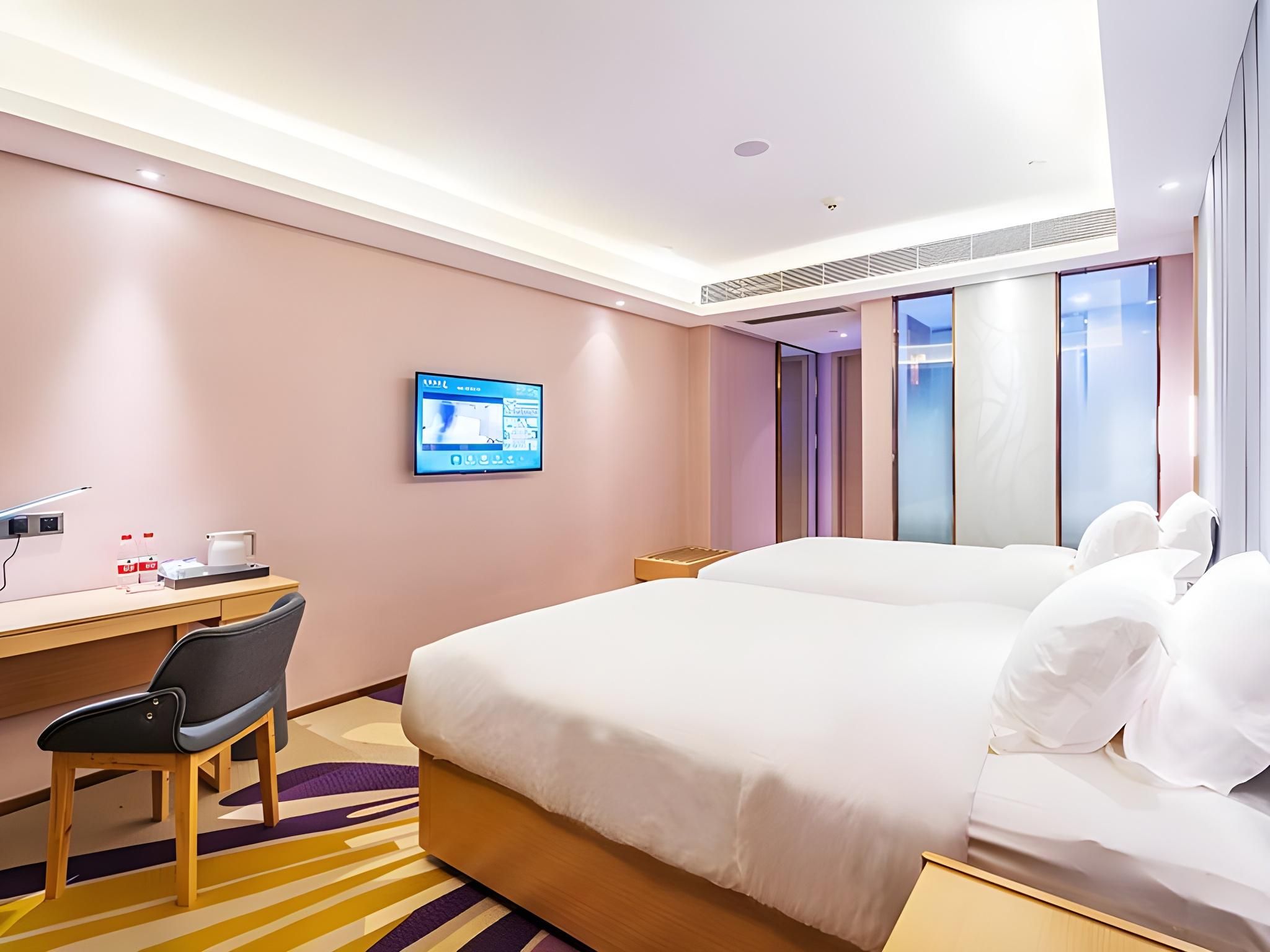 Twin Deluxe Room