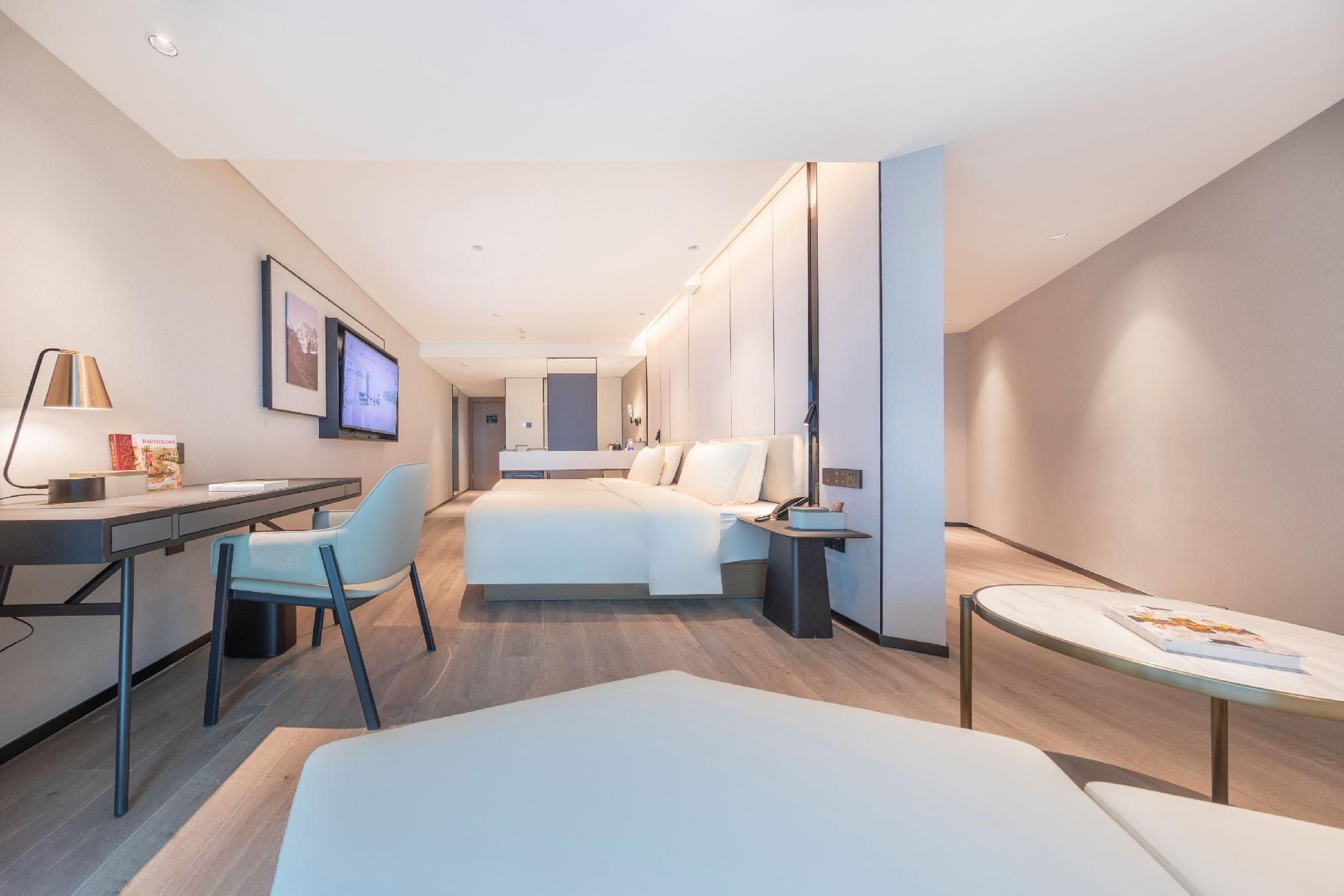 Jimu Family Twin Room with Lake View