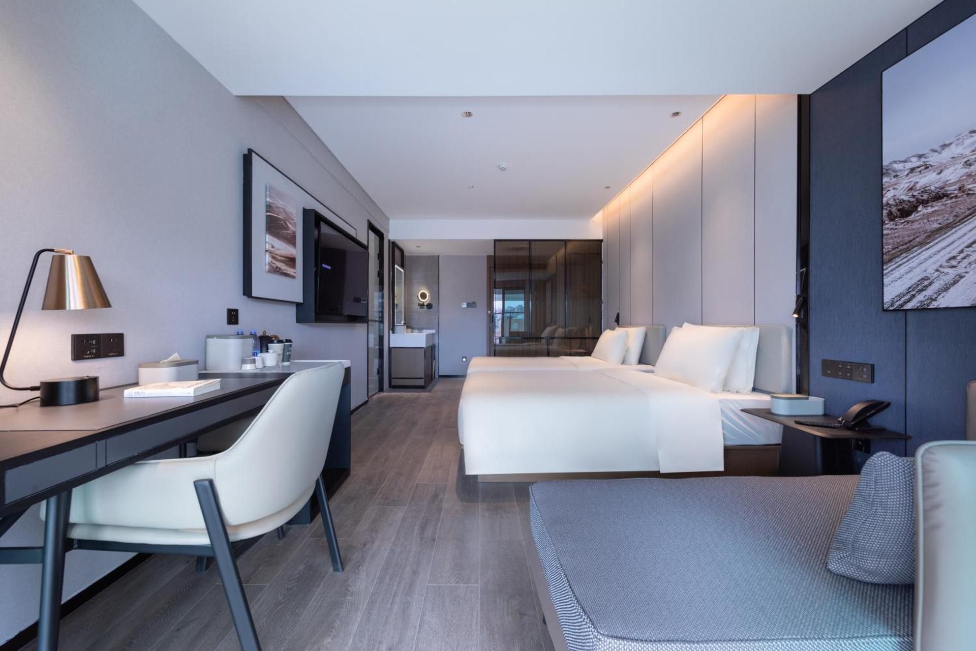 Atour Hotel Zhaoqing Qixingyan Twin Executive Room