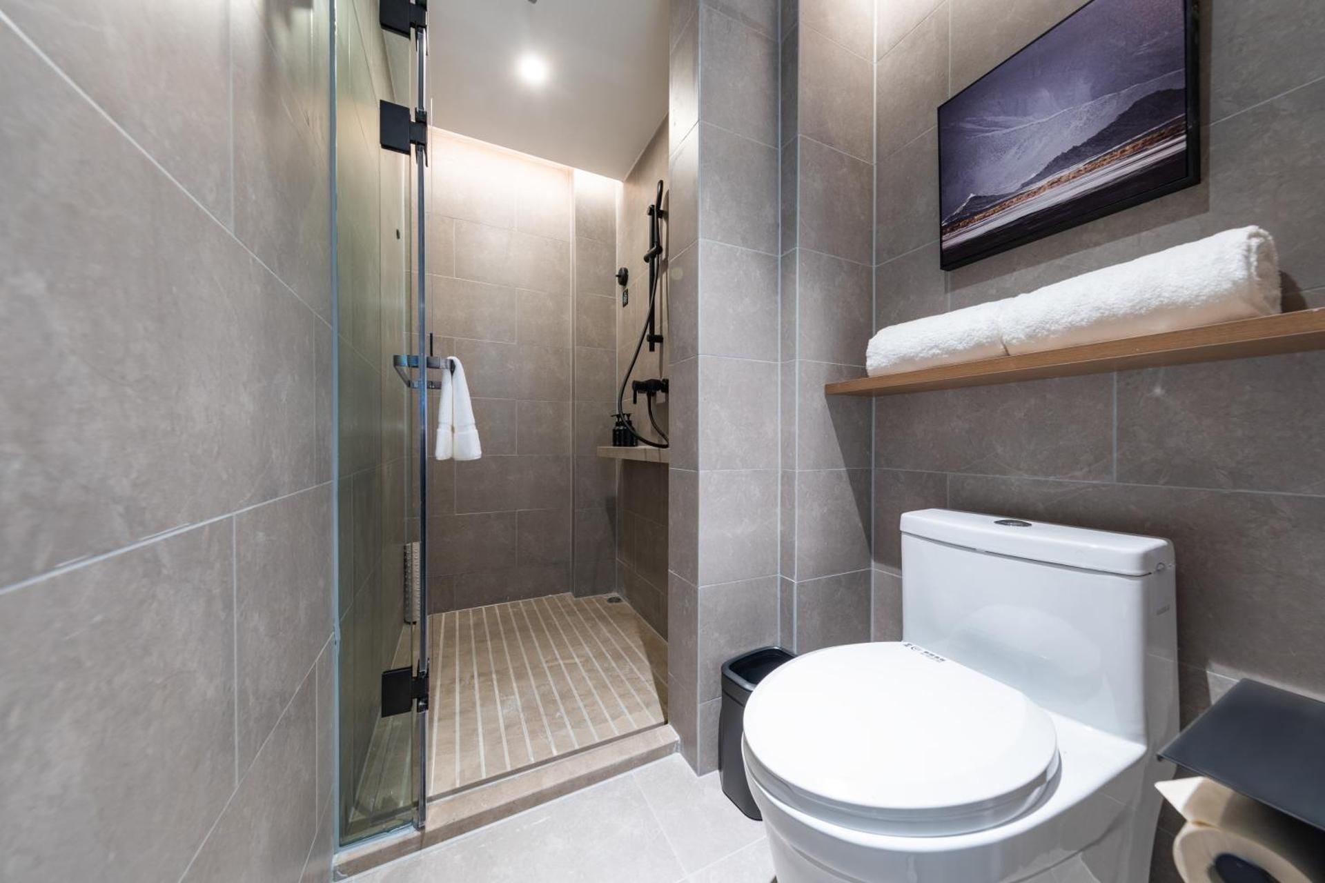 Jimu Double Room with Lake View