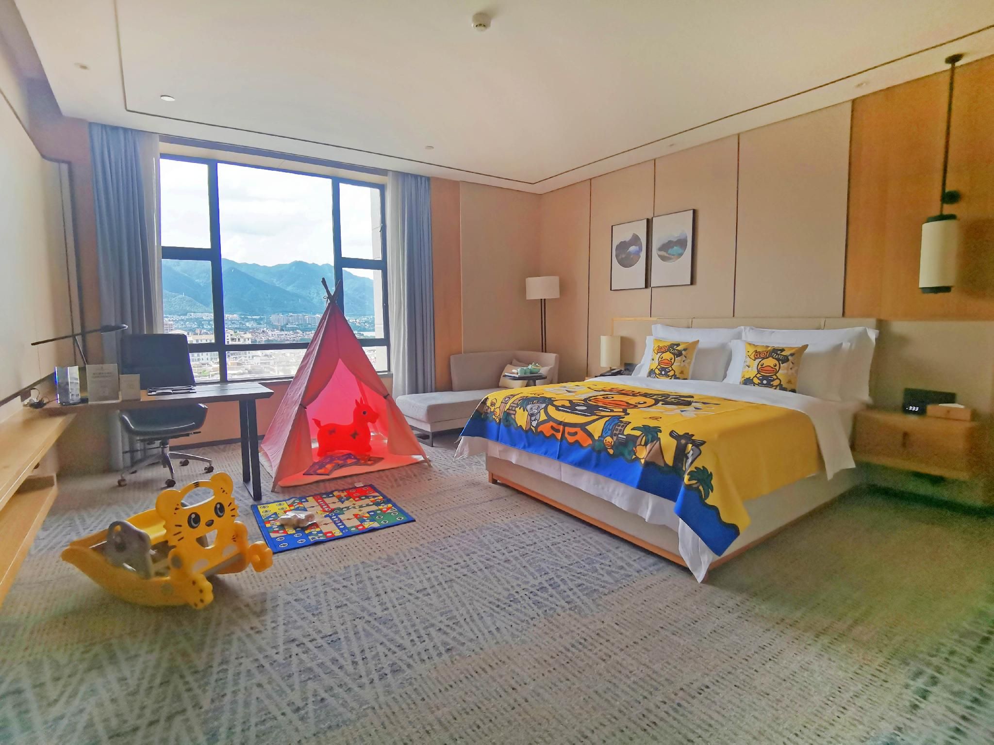Rezen - Light Luxury Lemeng Parent Child Room