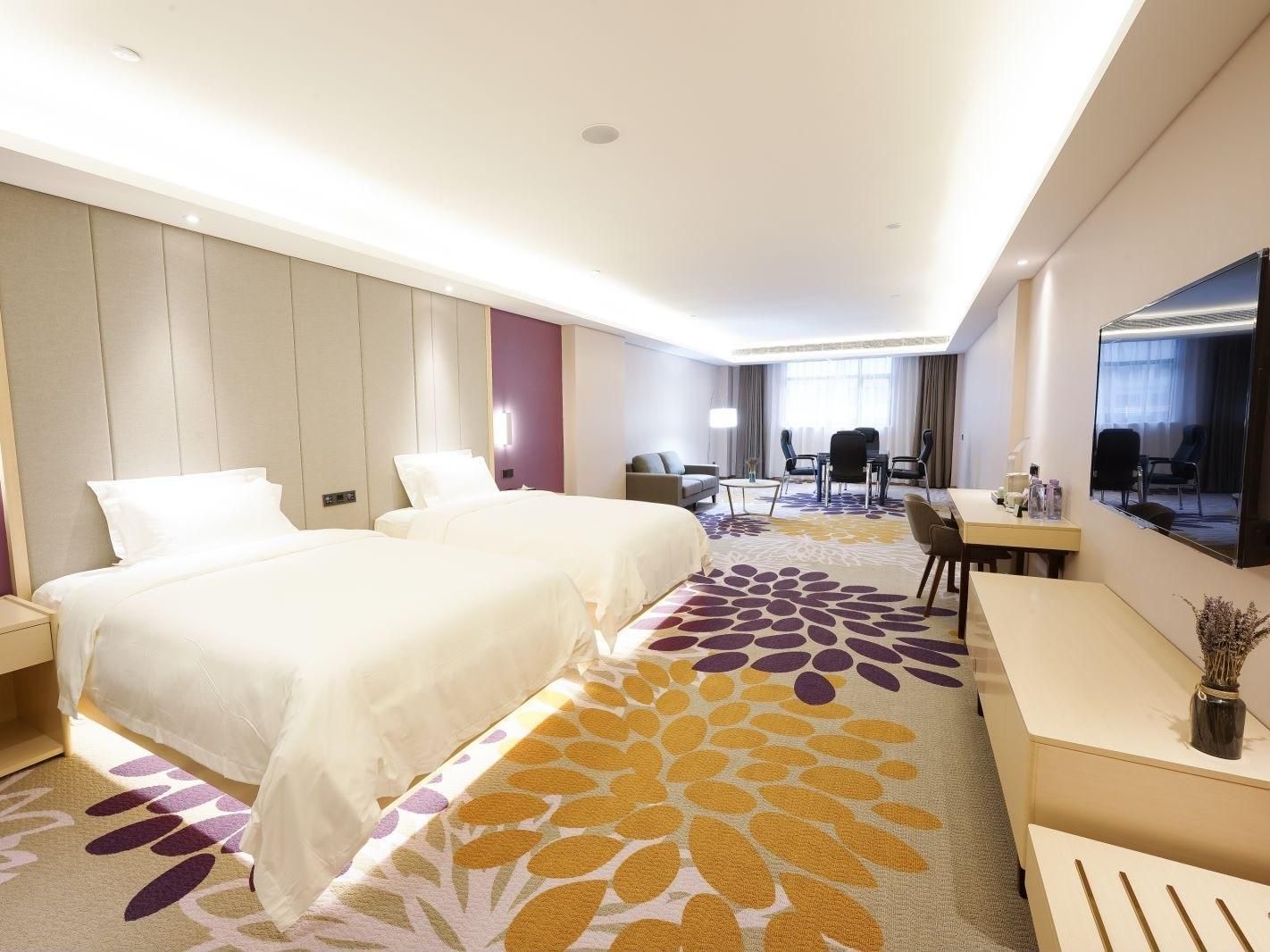 WH - Zizai Twin Room