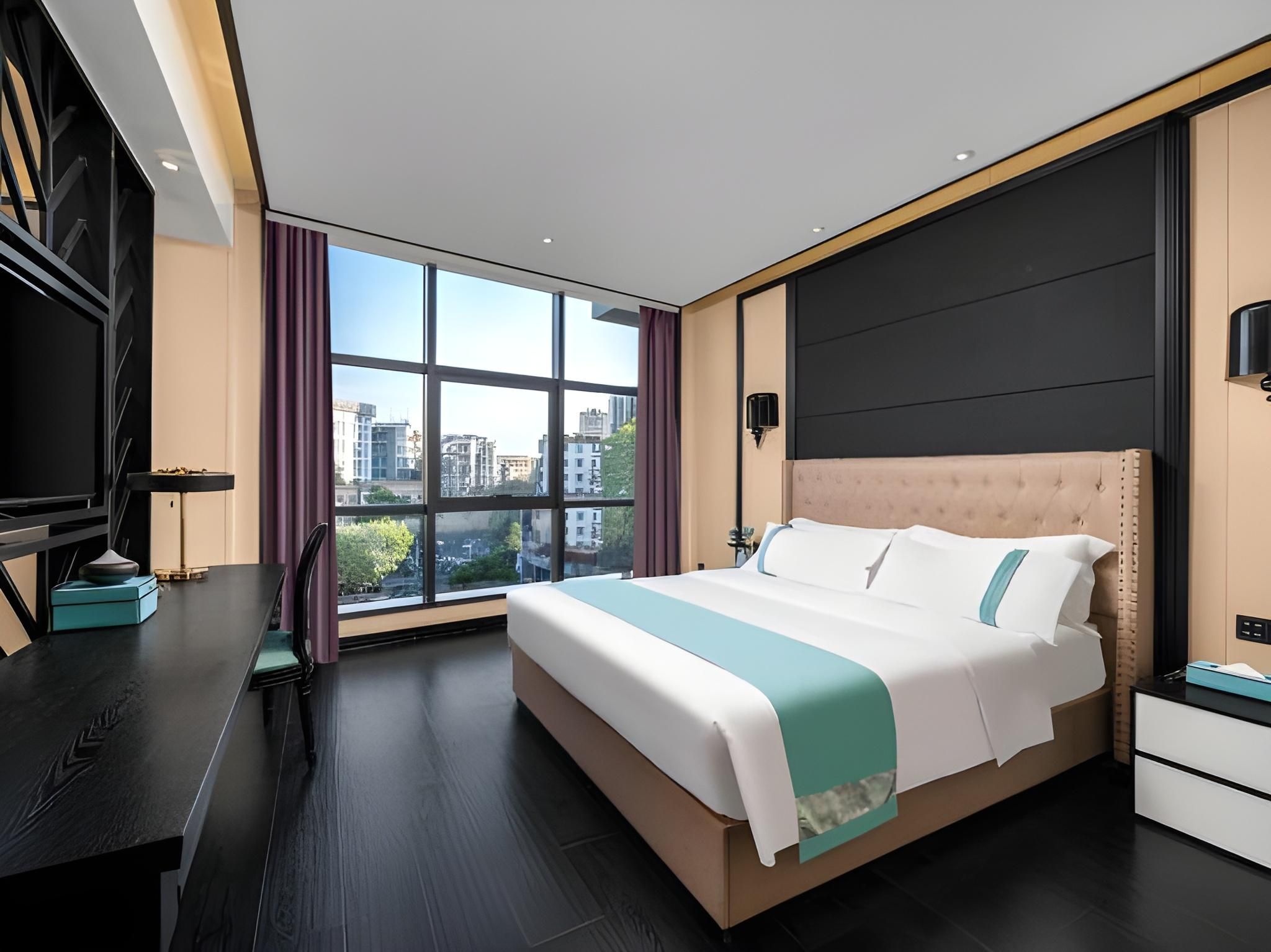 Xana - Business Bed Room