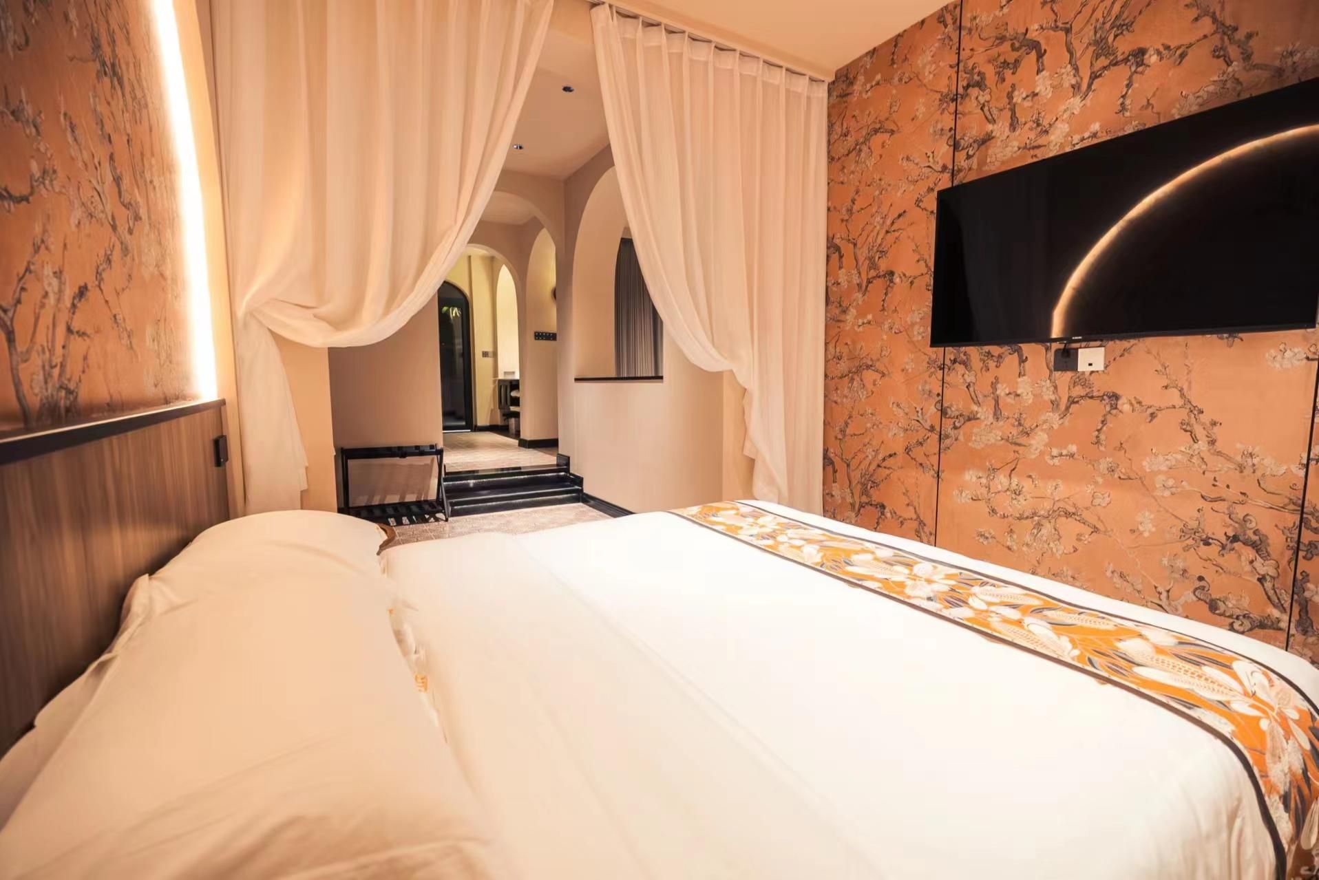 Garden Suite