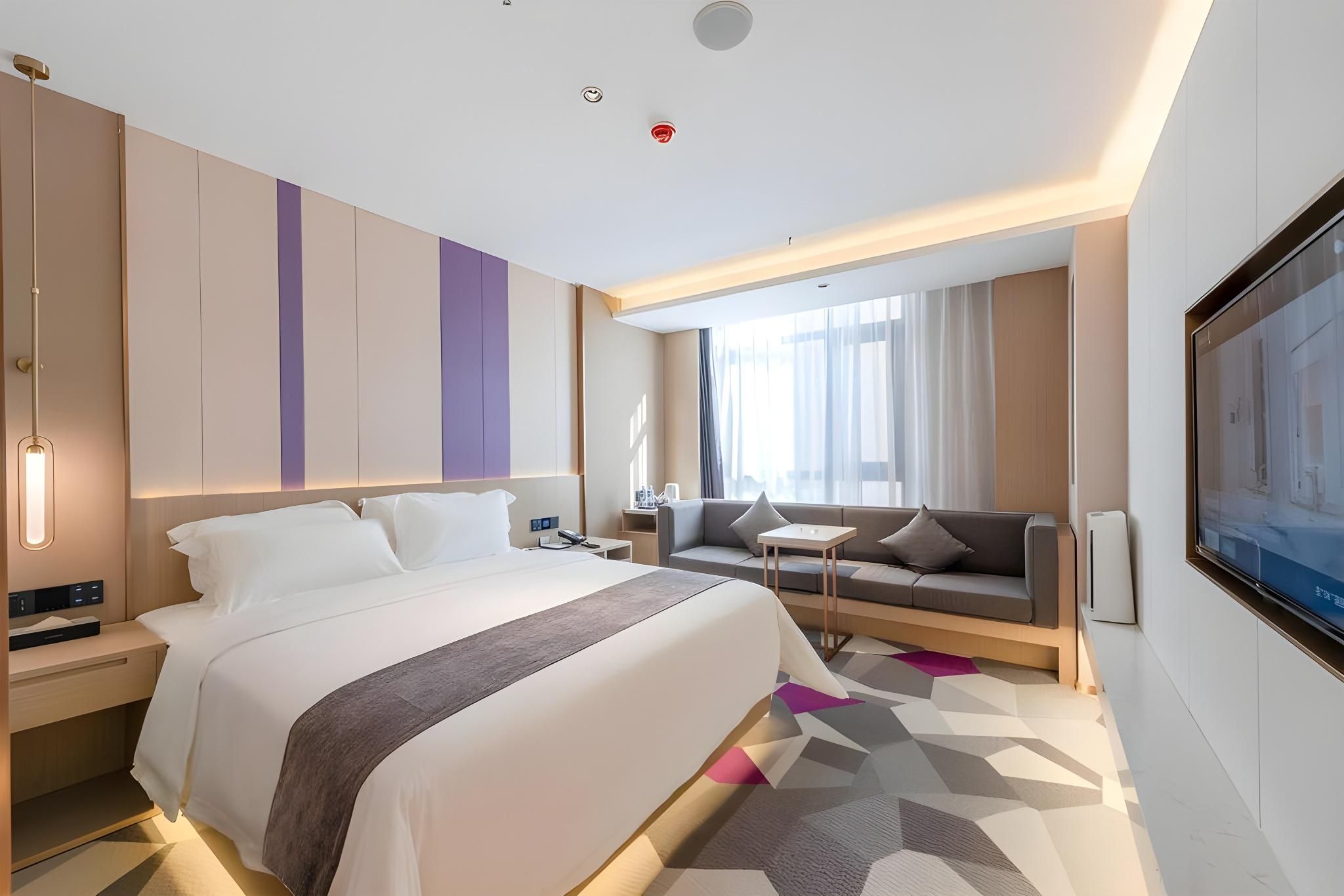 WH - Deluxe Bed Room