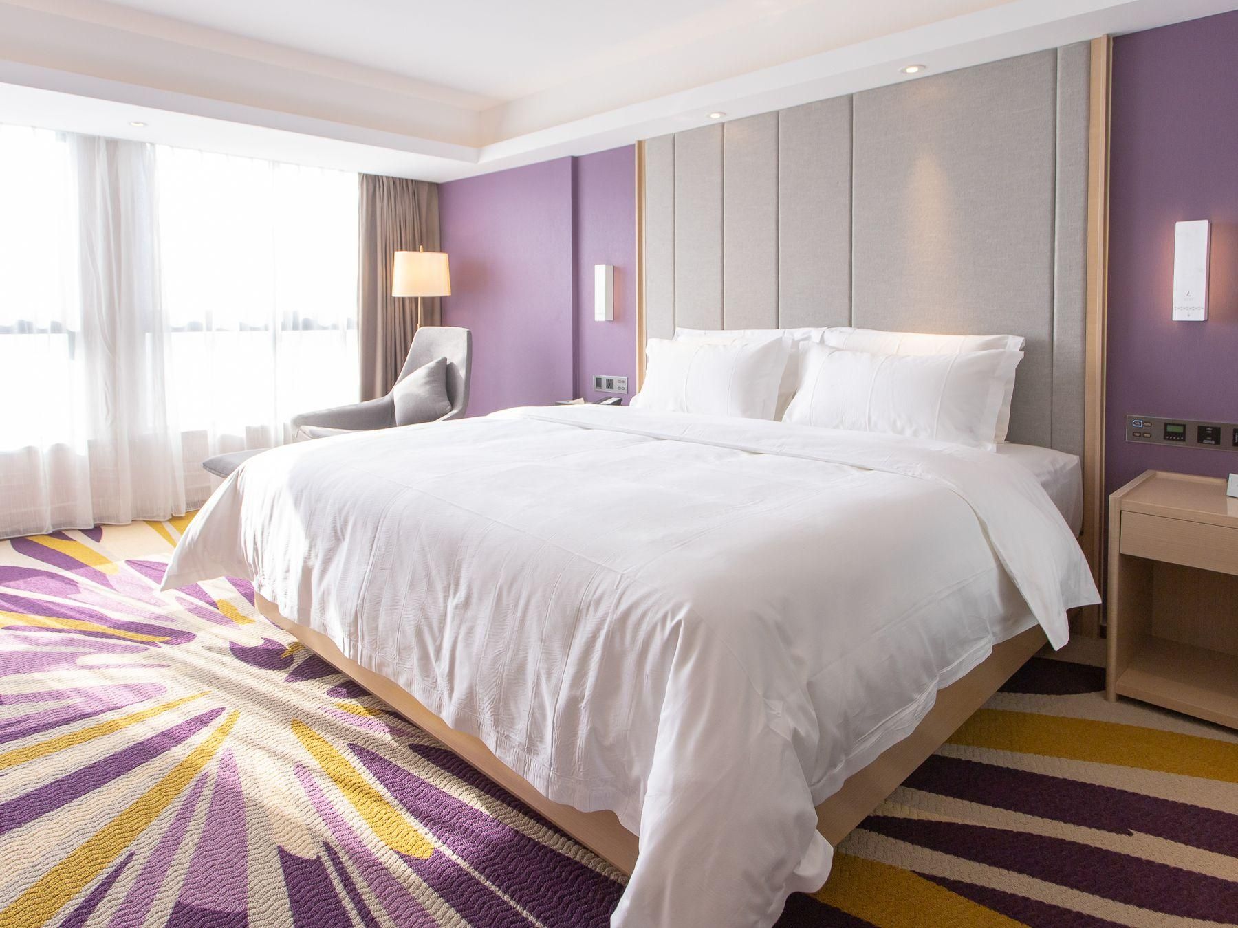 WH - Deluxe Bed Room