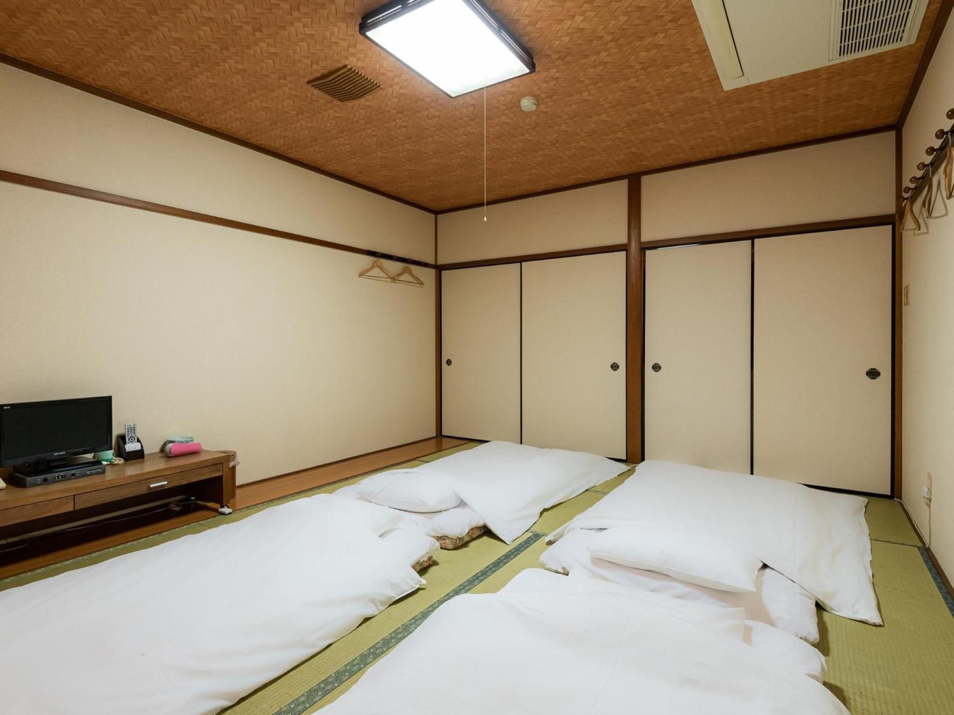Japanese-Style Quadruple Room - Smoking