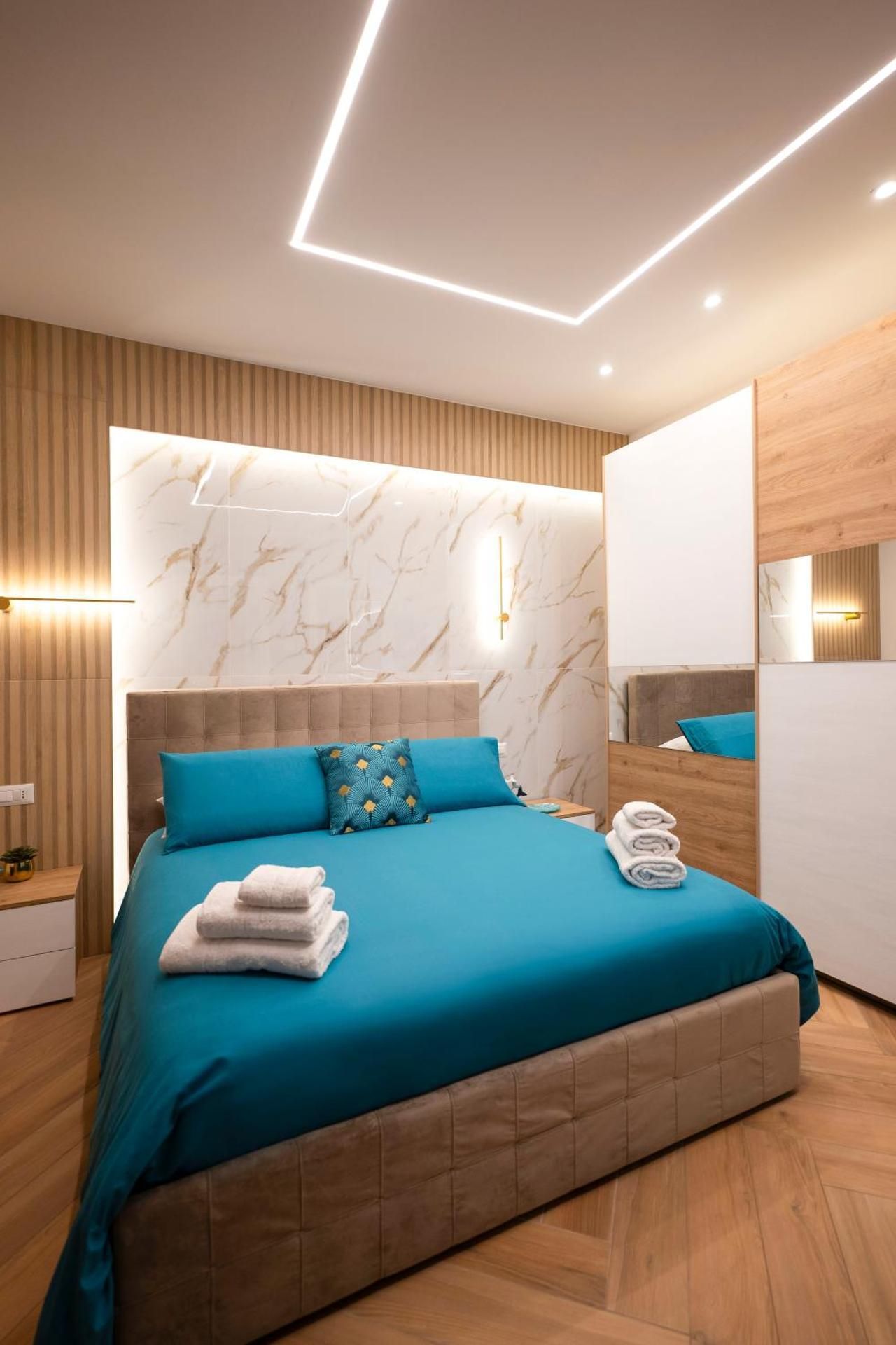 Standard King Room
