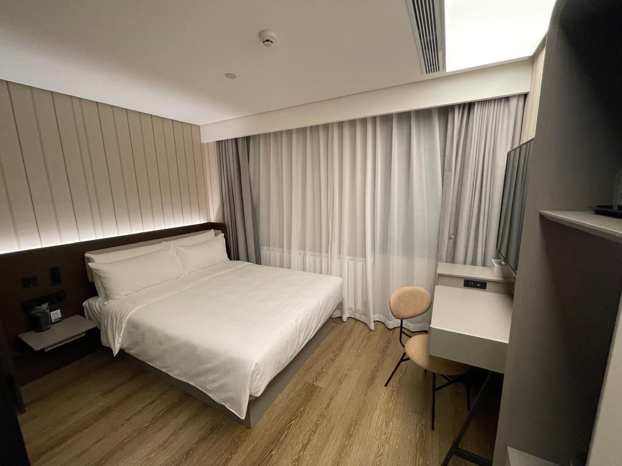 Hanting Hotel Ordos Dongsheng Shopping Mall Huazhu - Room With Bed