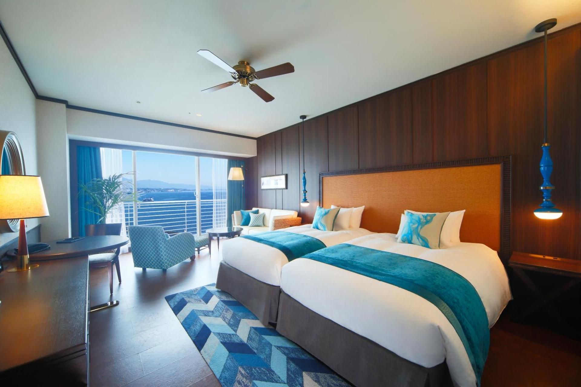 Aqua Floor Premier Luxury Twin Room - 40 sqm, Non-Smoking