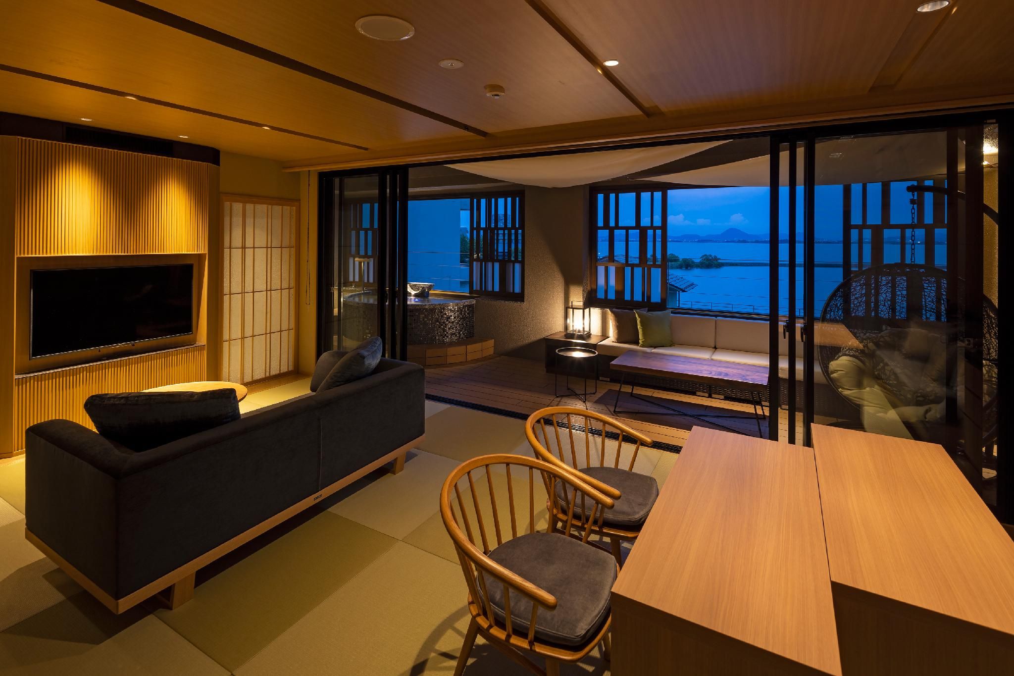 Koyu Premier Suite with Open-Air Private Natural Hot Spring - Non-Smoking