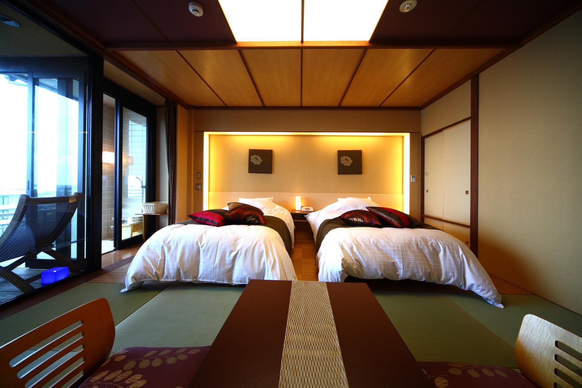 Fuga Japanese-Western Style Room with Private Natural Hot Spring Open-Air Bath - Non-Smoking