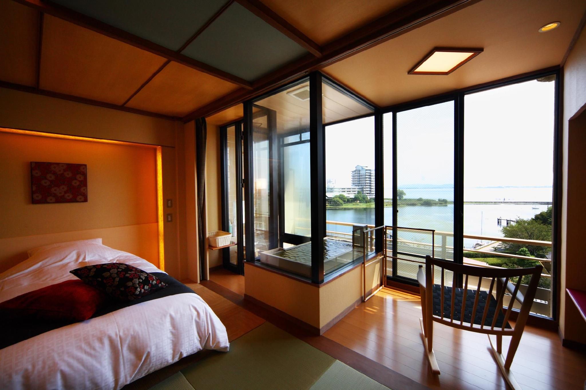 Yuuga Japanese-Western Style Room with Private Natural Hot Spring Semi-Open-Air Bath - Non-Smoking