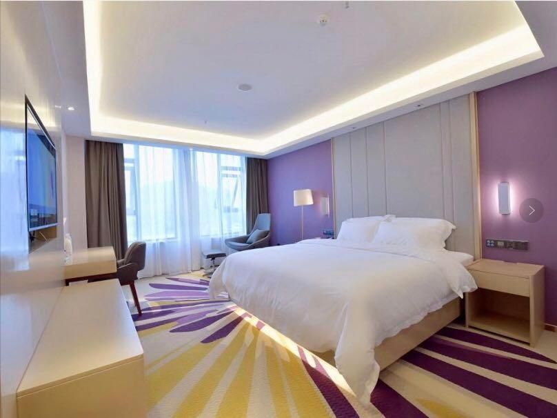 Deluxe King size bed Room