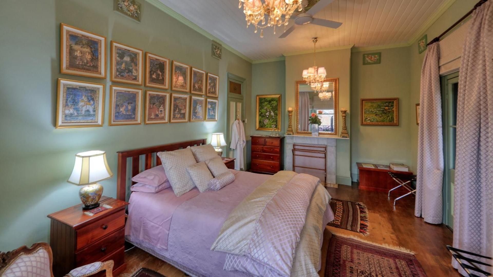 Double Room with Private Bathroom