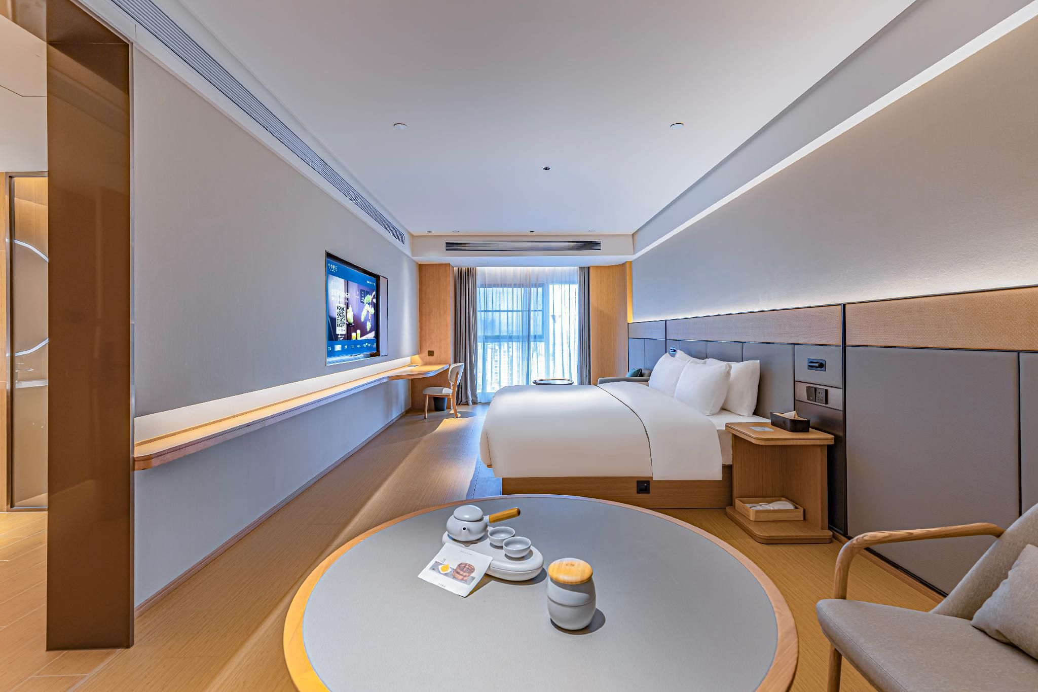 Huazhu - Deluxe Bed Room