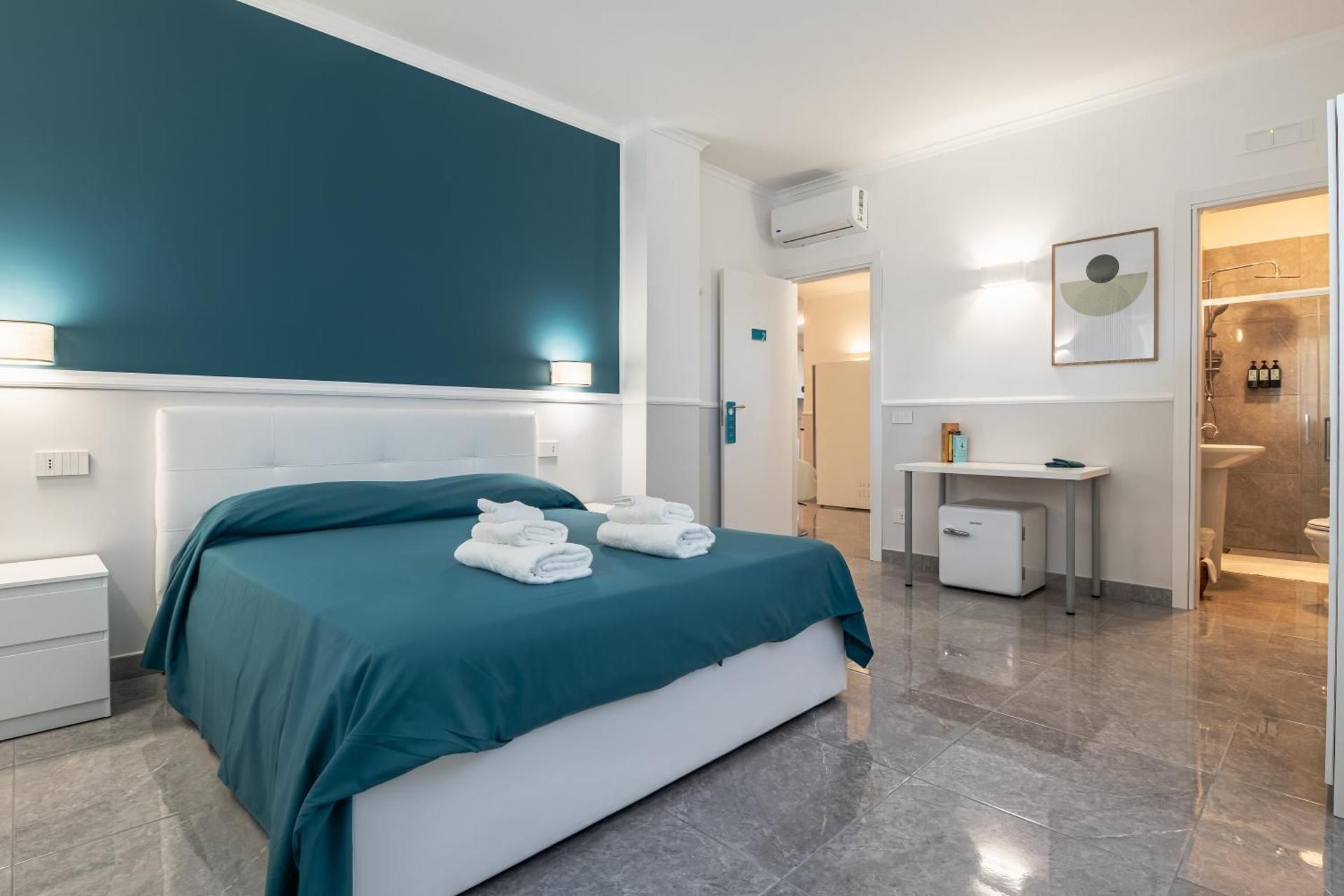Three-Bedroom Superior Apartment