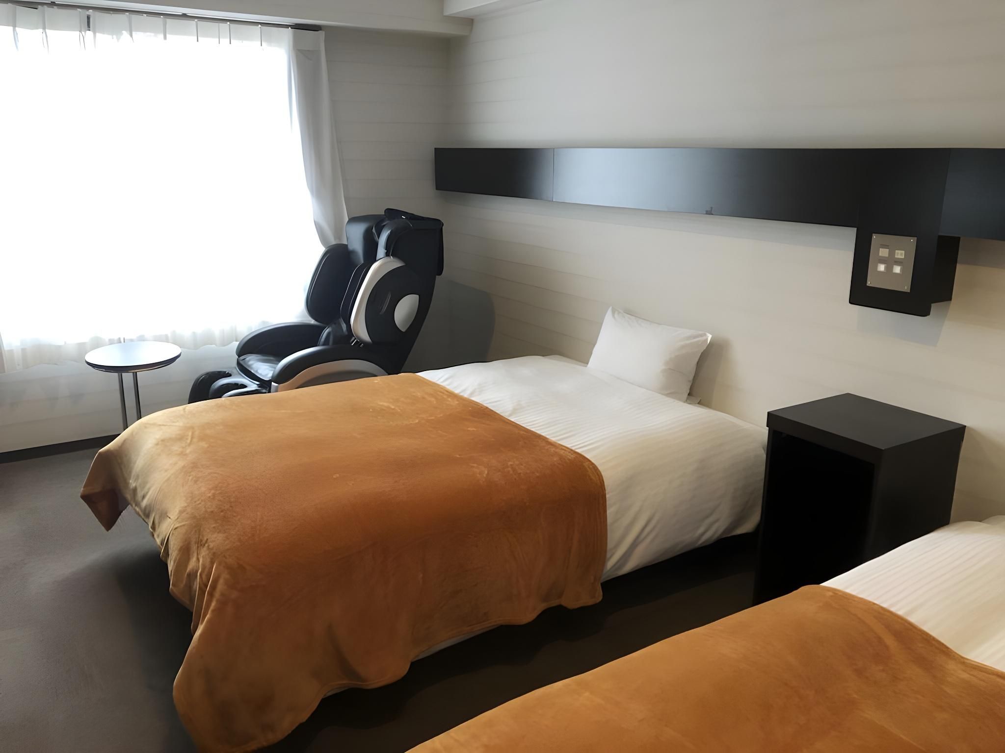 Twin Room B - Smoking