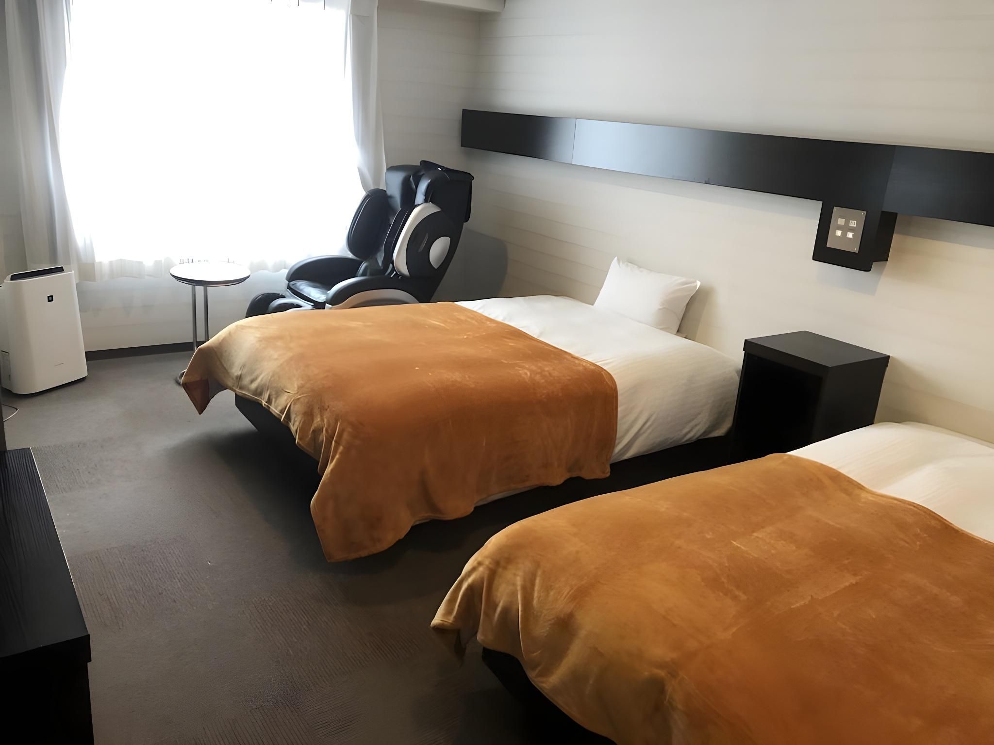 Twin Room B - Smoking
