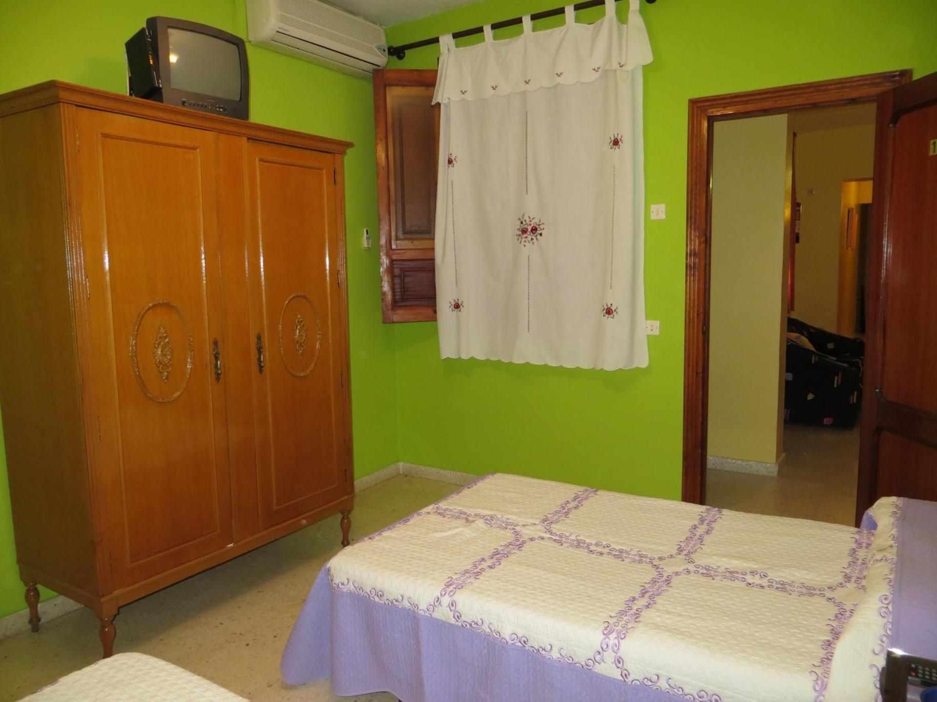 Single Room