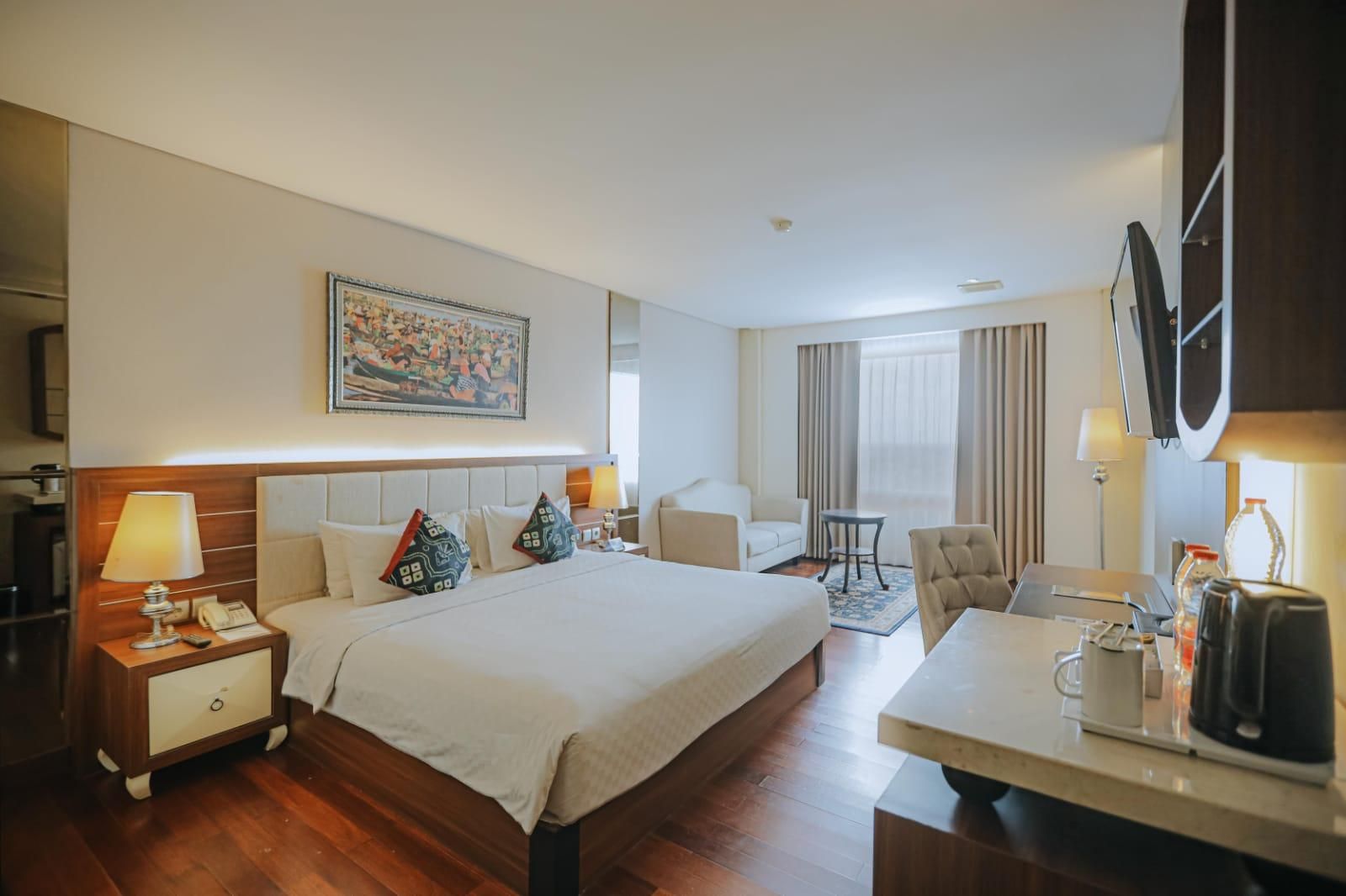 Grand Qin Hotel Syariah Executive King Bed