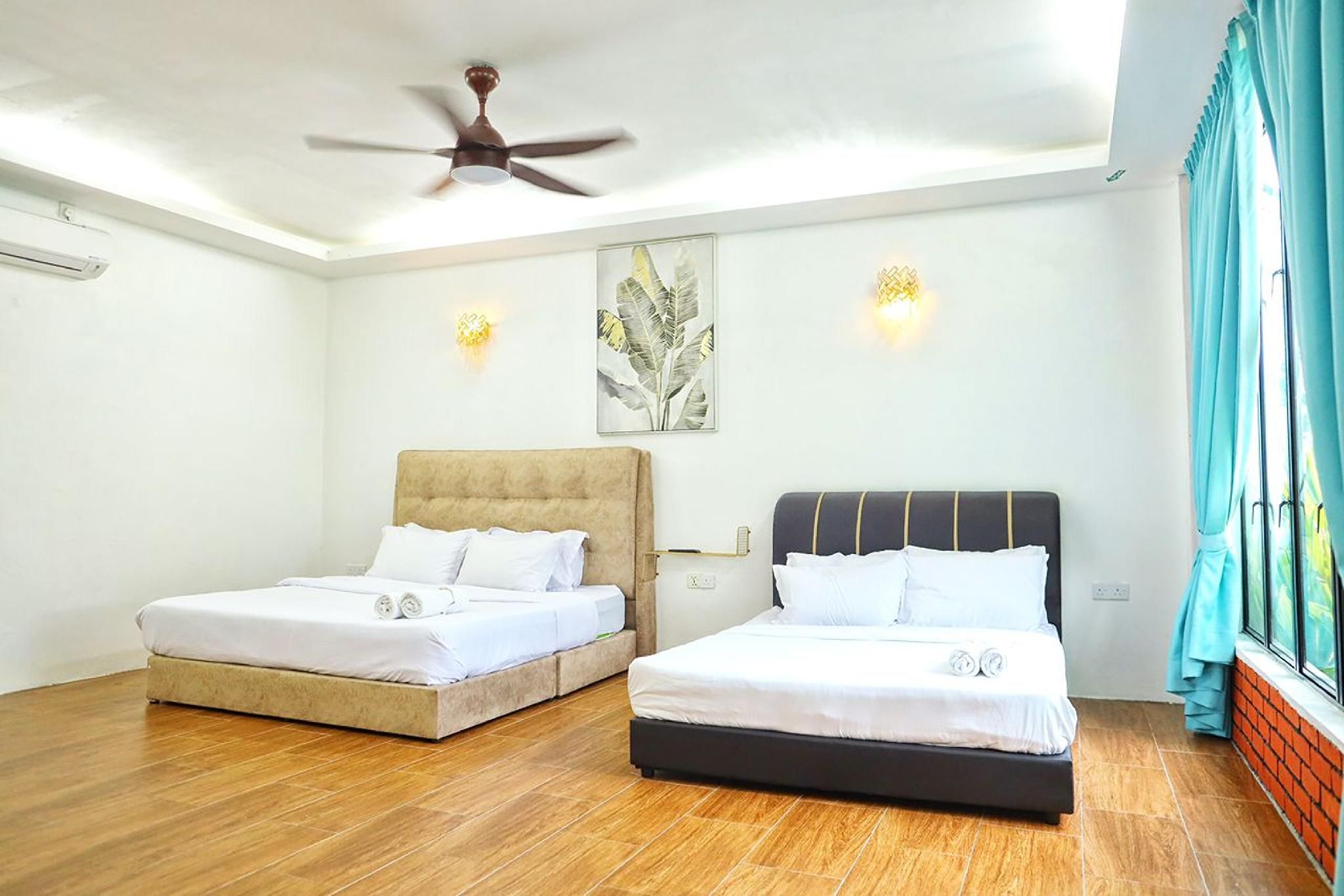 Aeden Villa Roomstay & Homestay Standard Quadruple Room 2