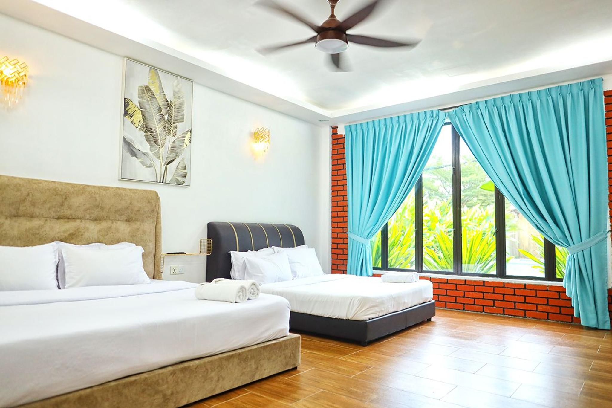 Aeden Villa Roomstay & Homestay Standard Quadruple Room