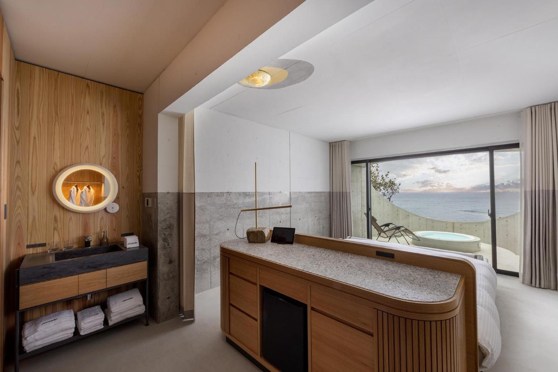 Twin Room with Balcony