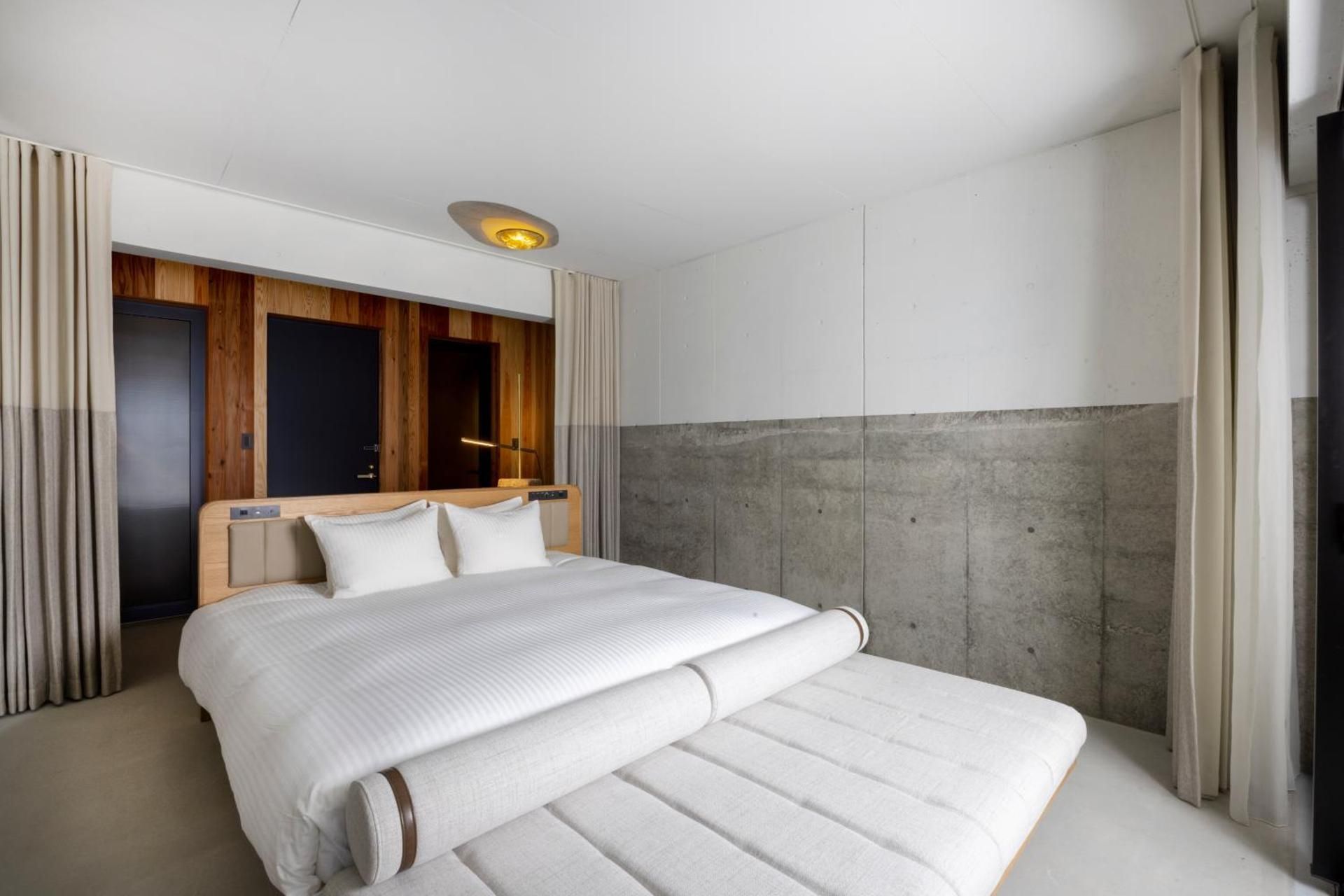Double Room with Balcony and View
