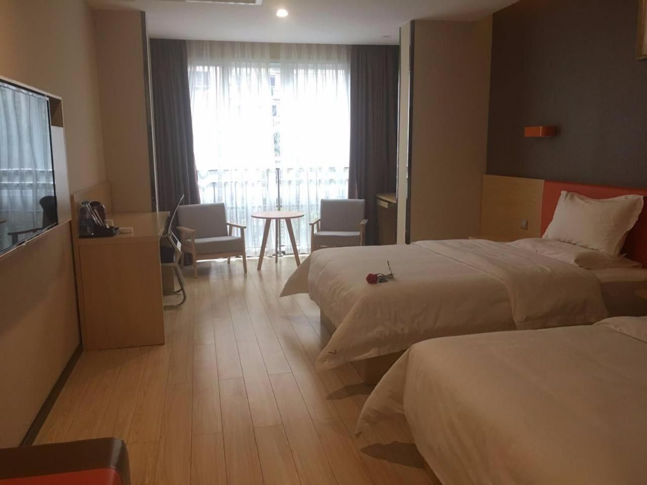 Twin Deluxe Room