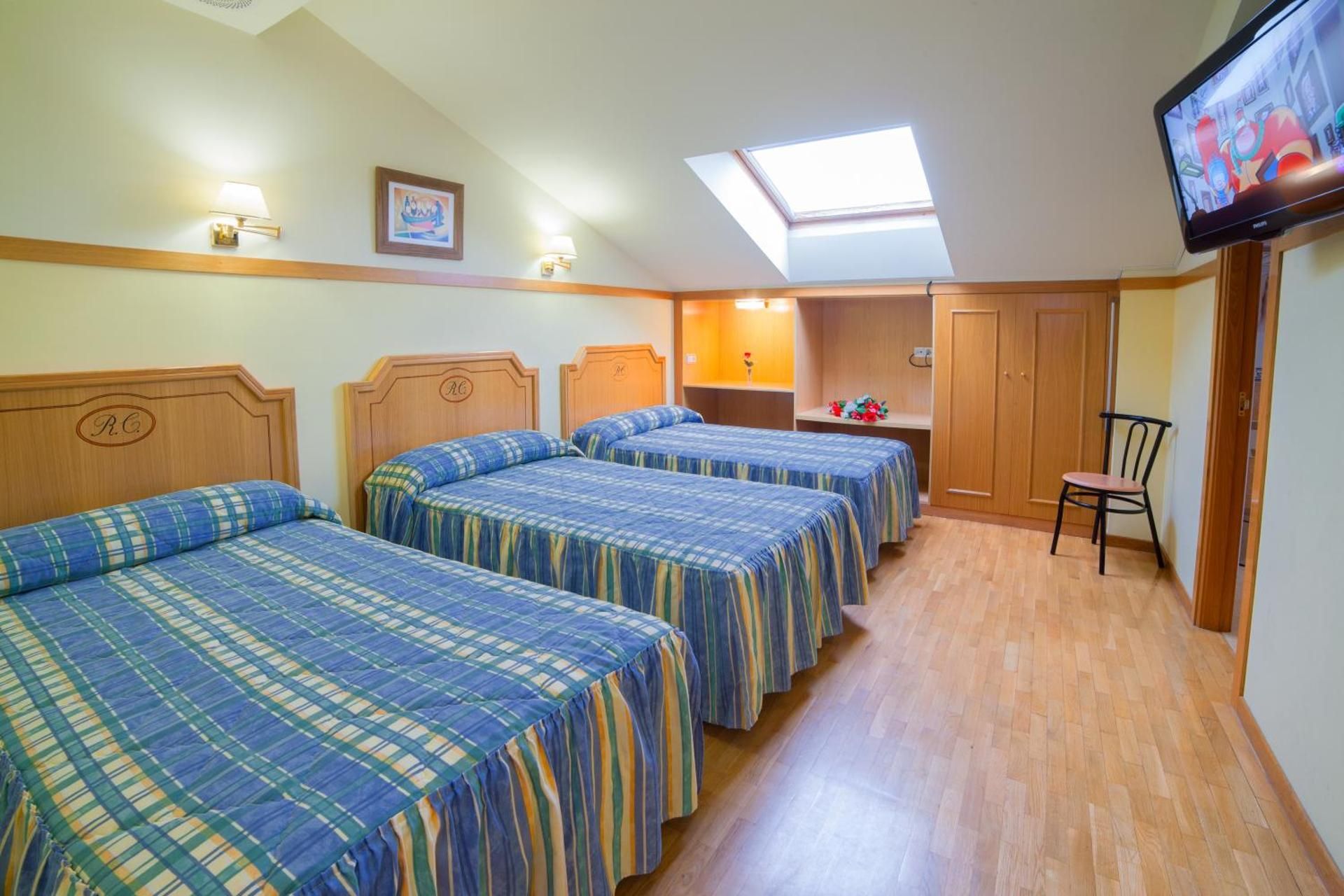 Triple Room