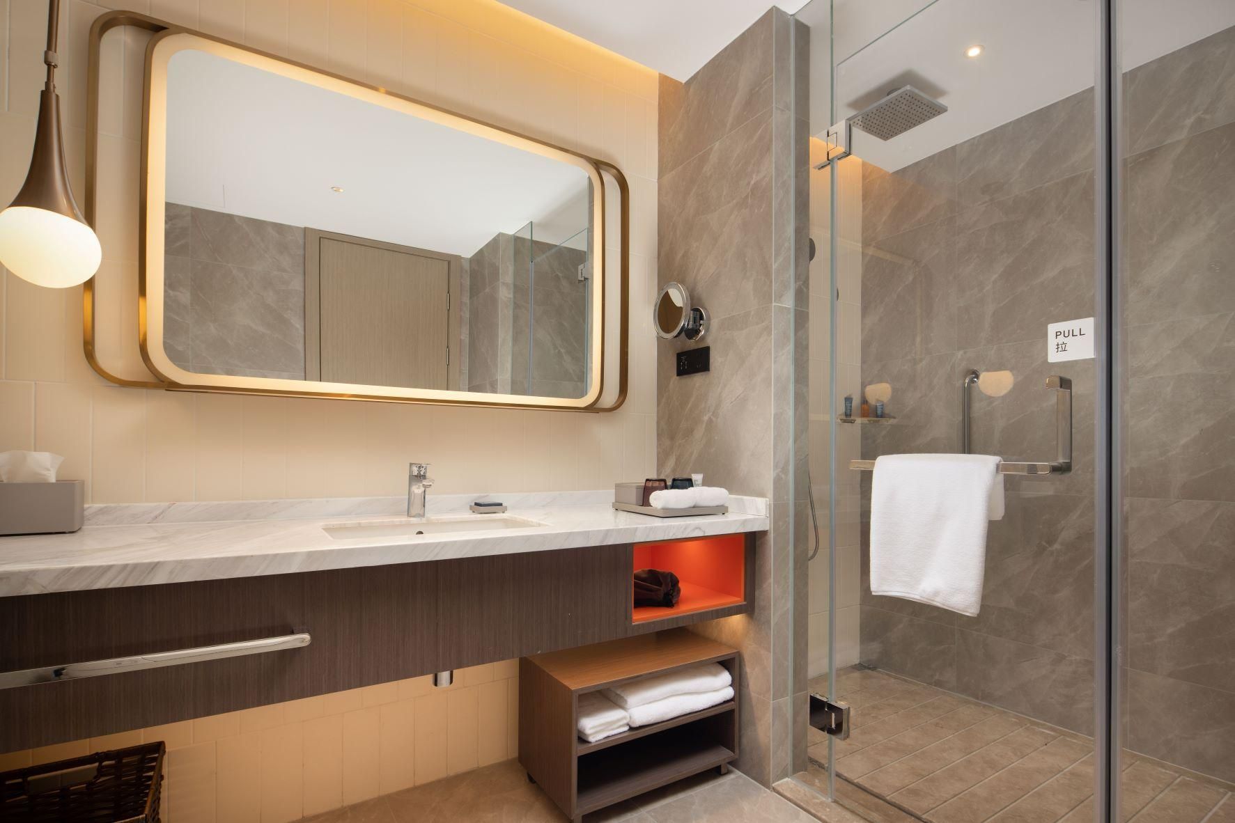 Mountain View Twin Room