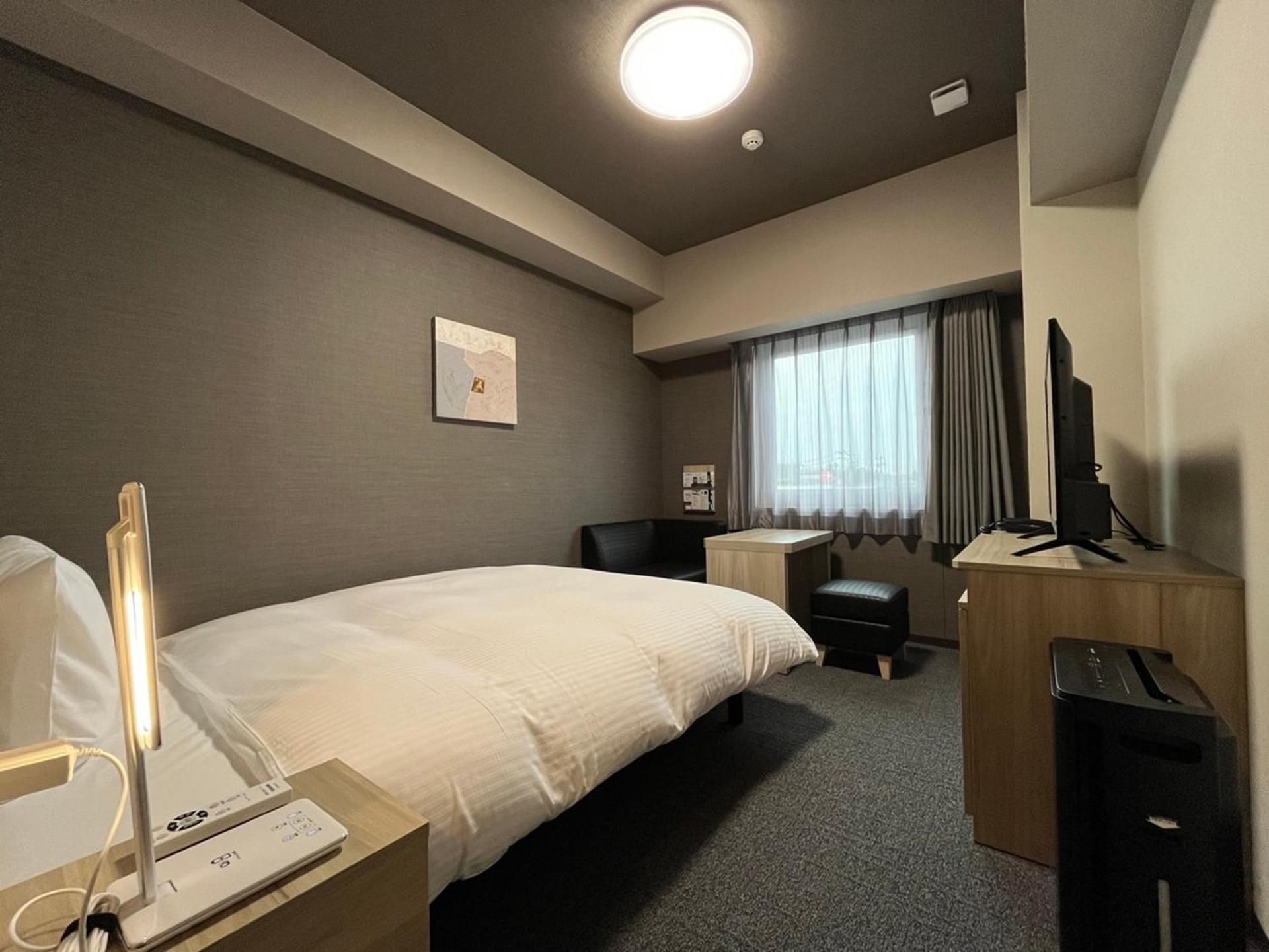 Single Room - Smoking - Heated Tobacco Only