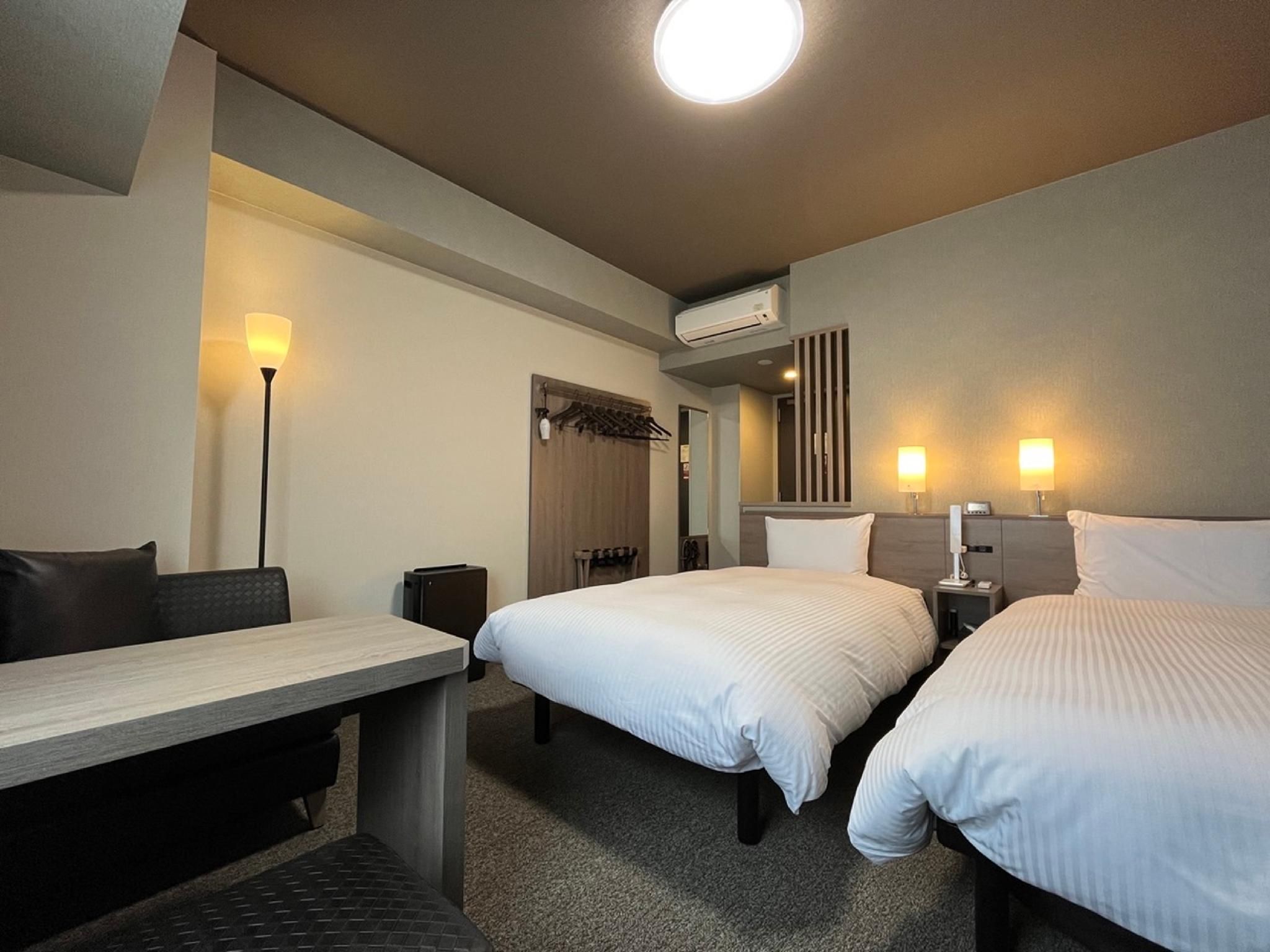 Comfort Twin Room - Non-Smoking
