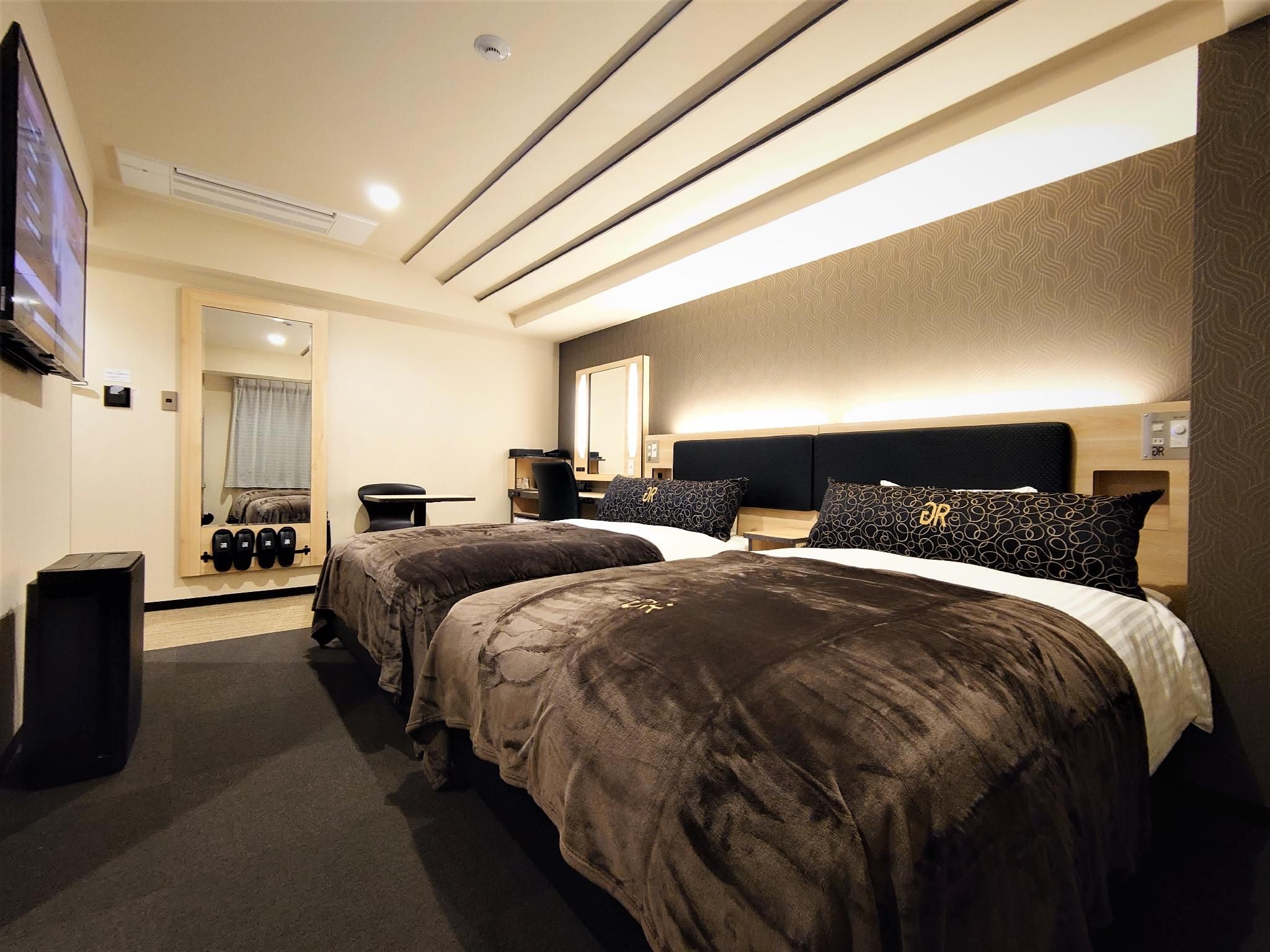 Twin Room - Non-Smoking