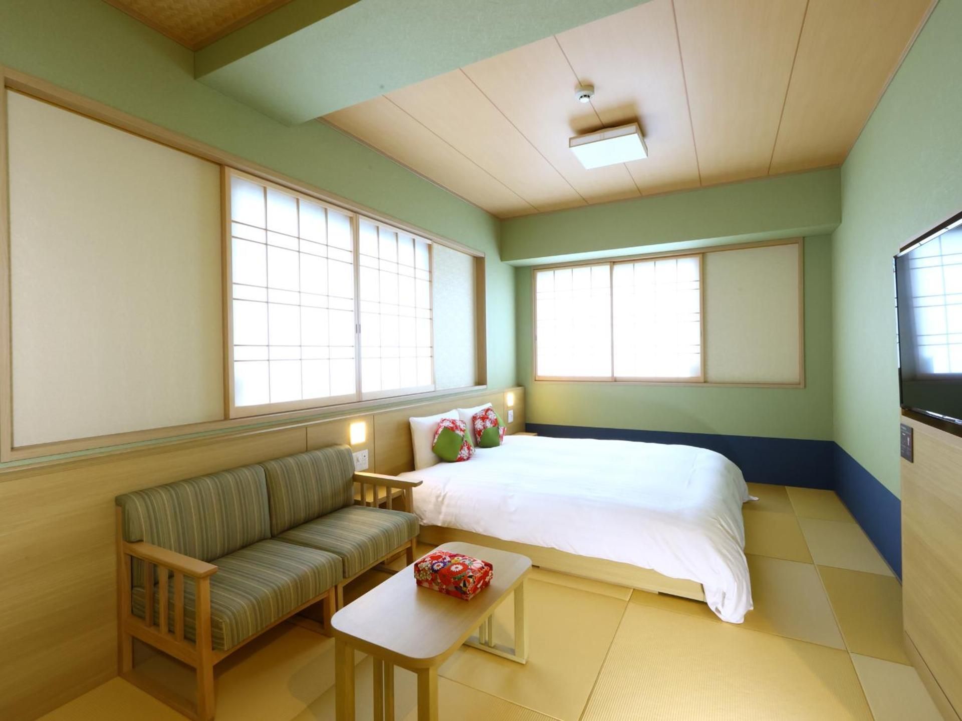 Standard King Room - Eco Plan (No Daily Cleaning)