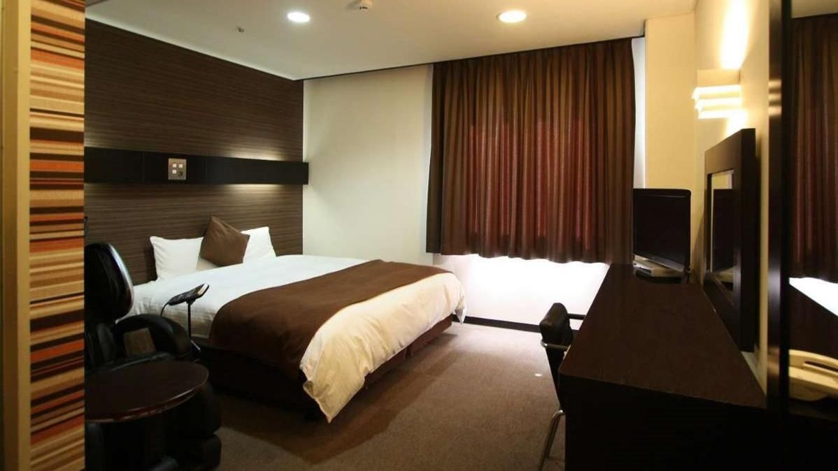 Premium Room with Massage Chair - Smoking