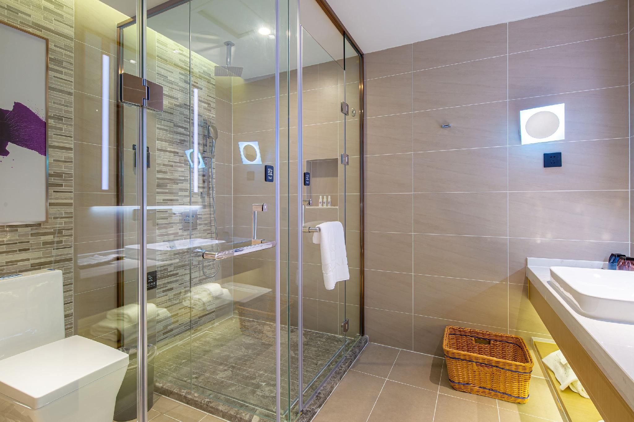 Lavande Hotel Leshan Giant Buddha Family Rooms 3