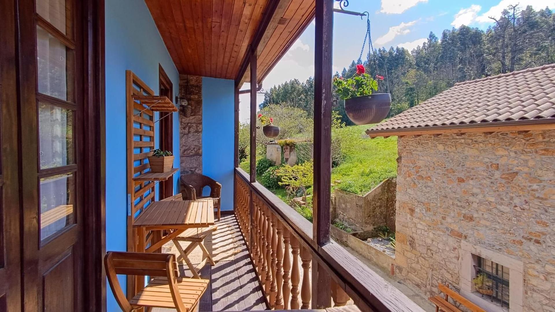 Double or Twin Room with Balcony