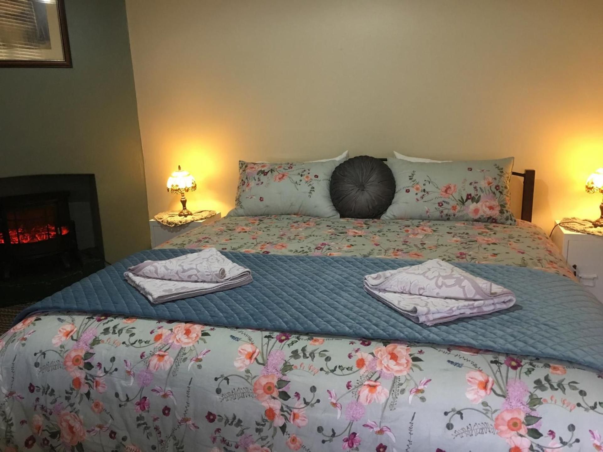 STAR ROOM 10