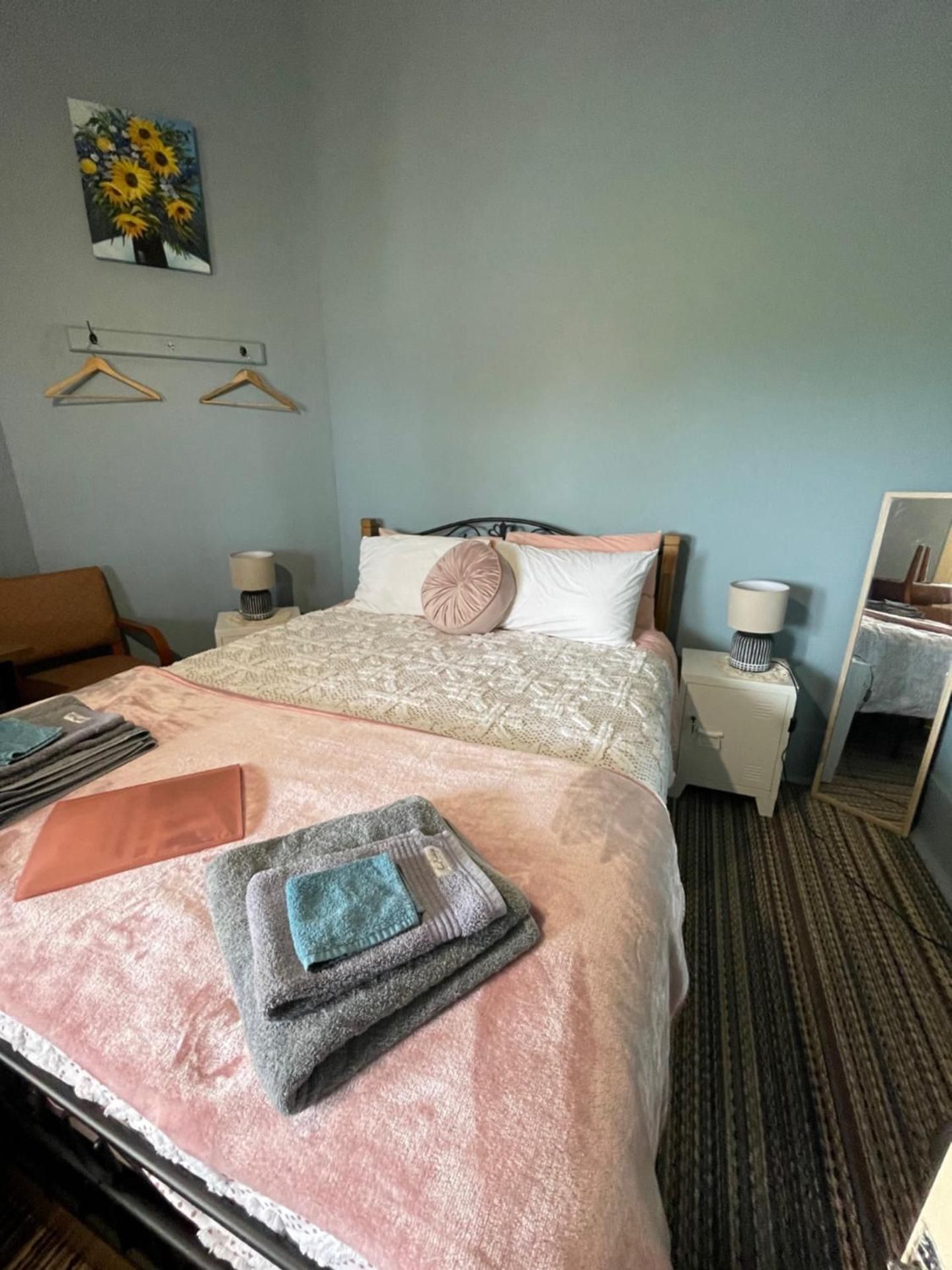 STAR ROOM 7