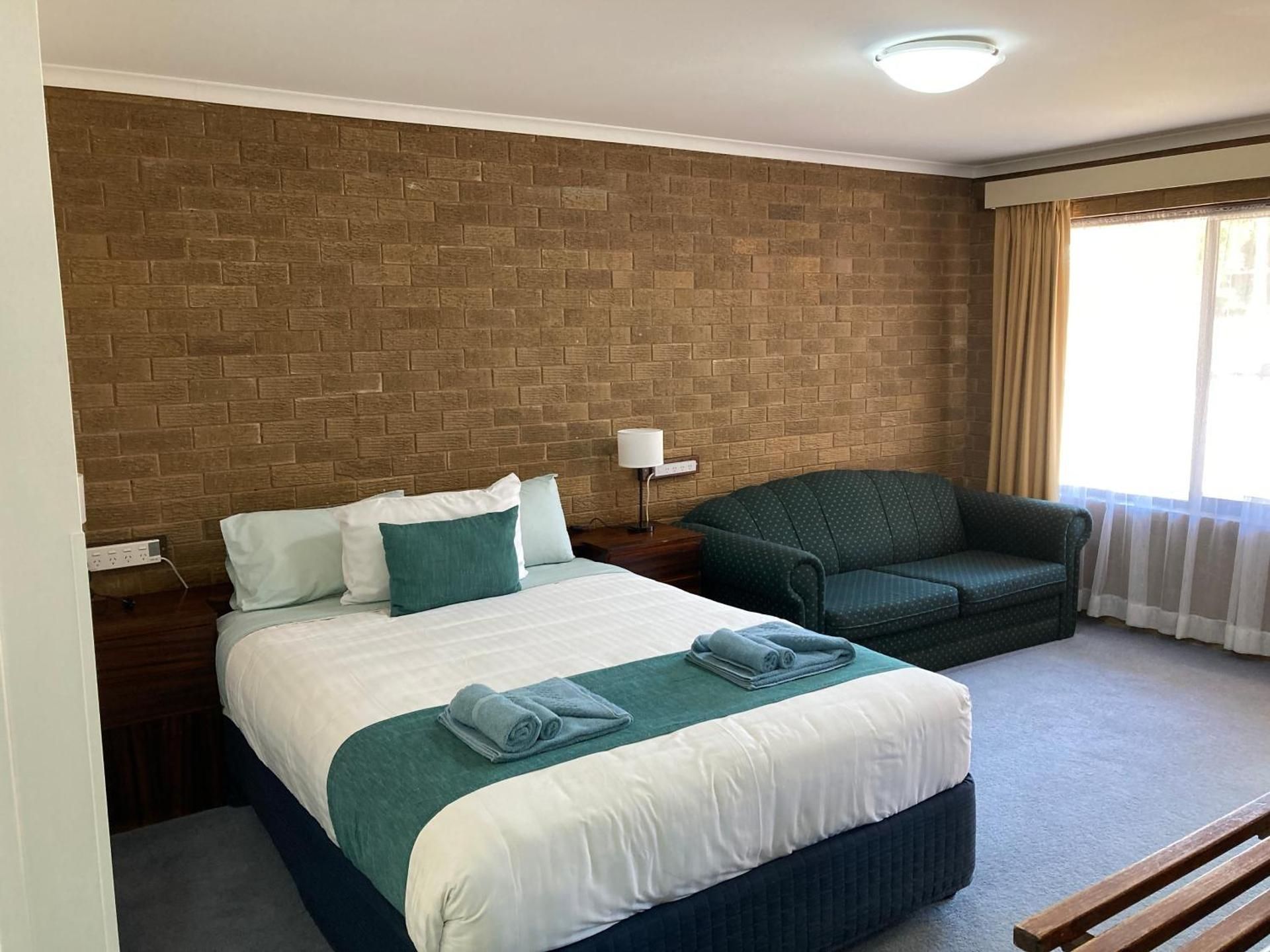 Executive Queen or Twin Room