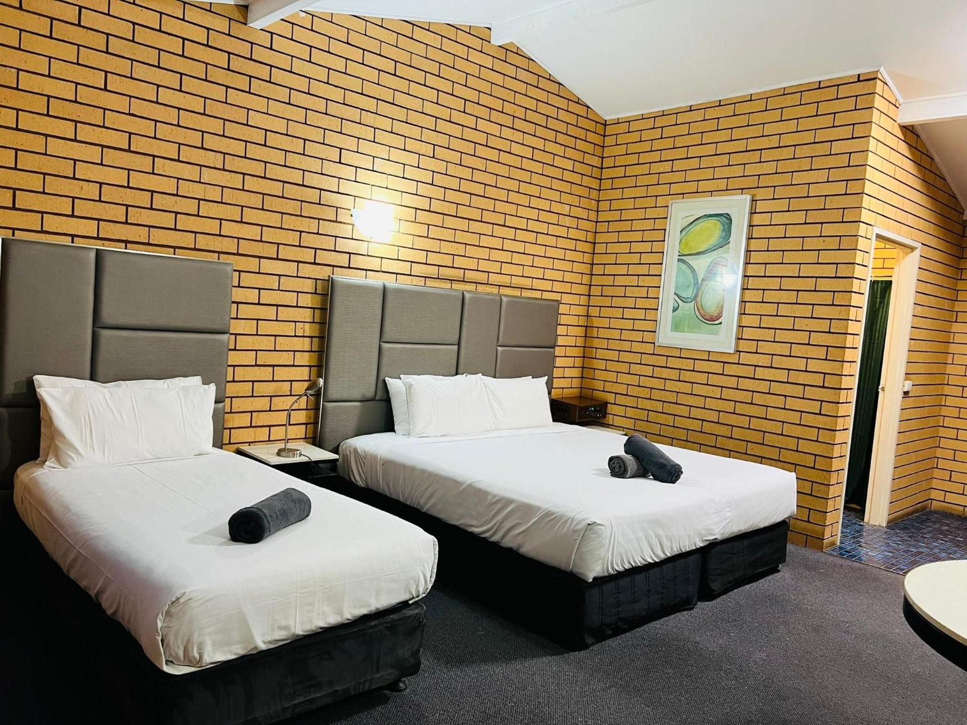 Budget Triple Room