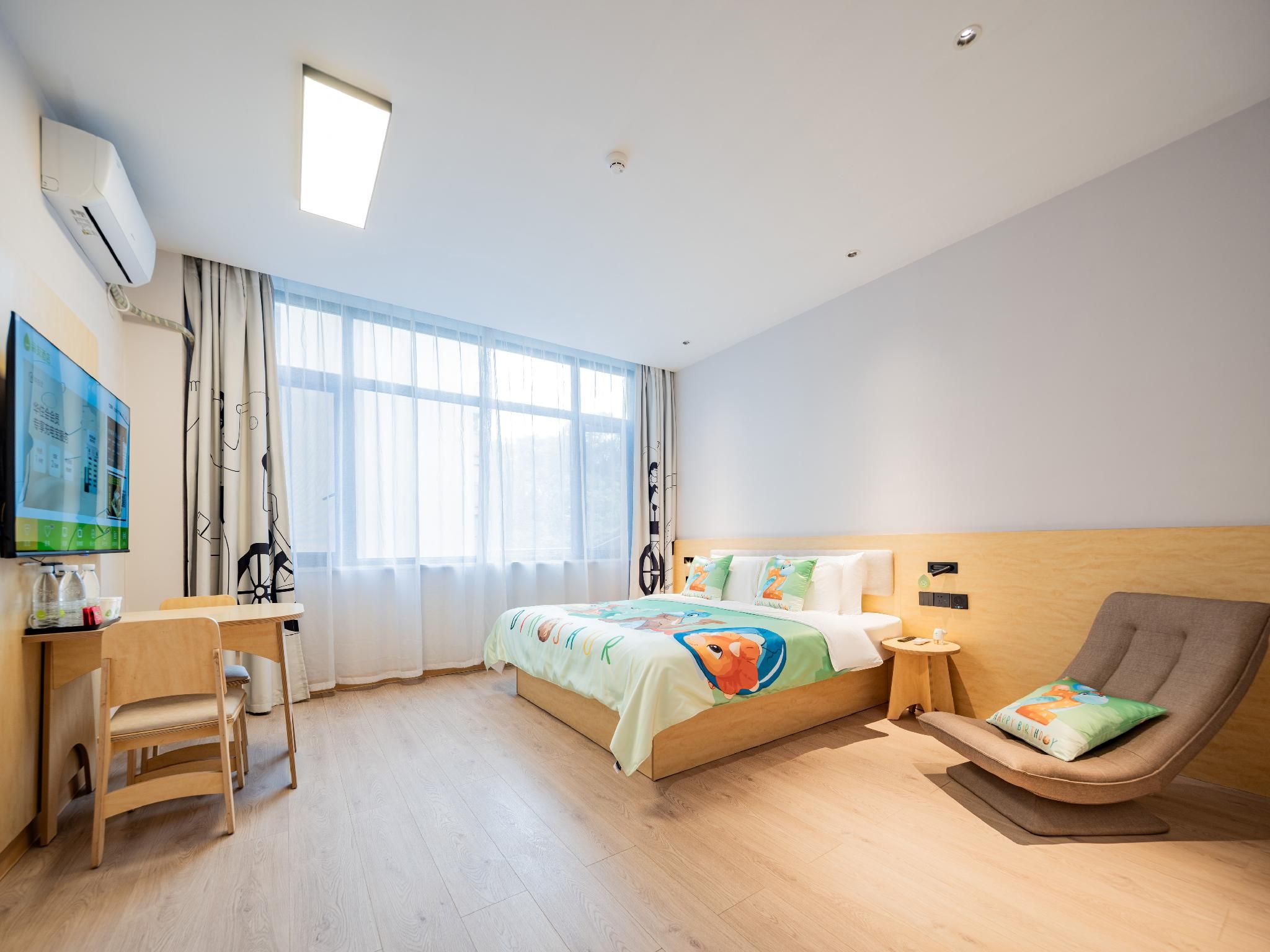 Parent-child Family Room